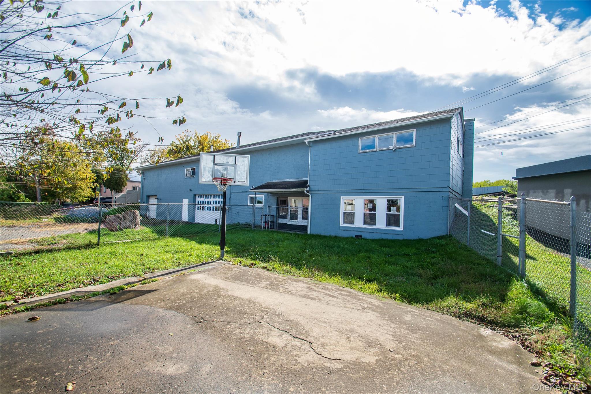 27 Maltese Drive, Middletown, NY 10940