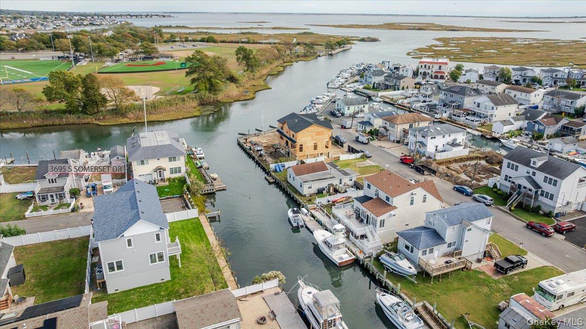 3695 S Somerset Drive, Seaford, NY 11783