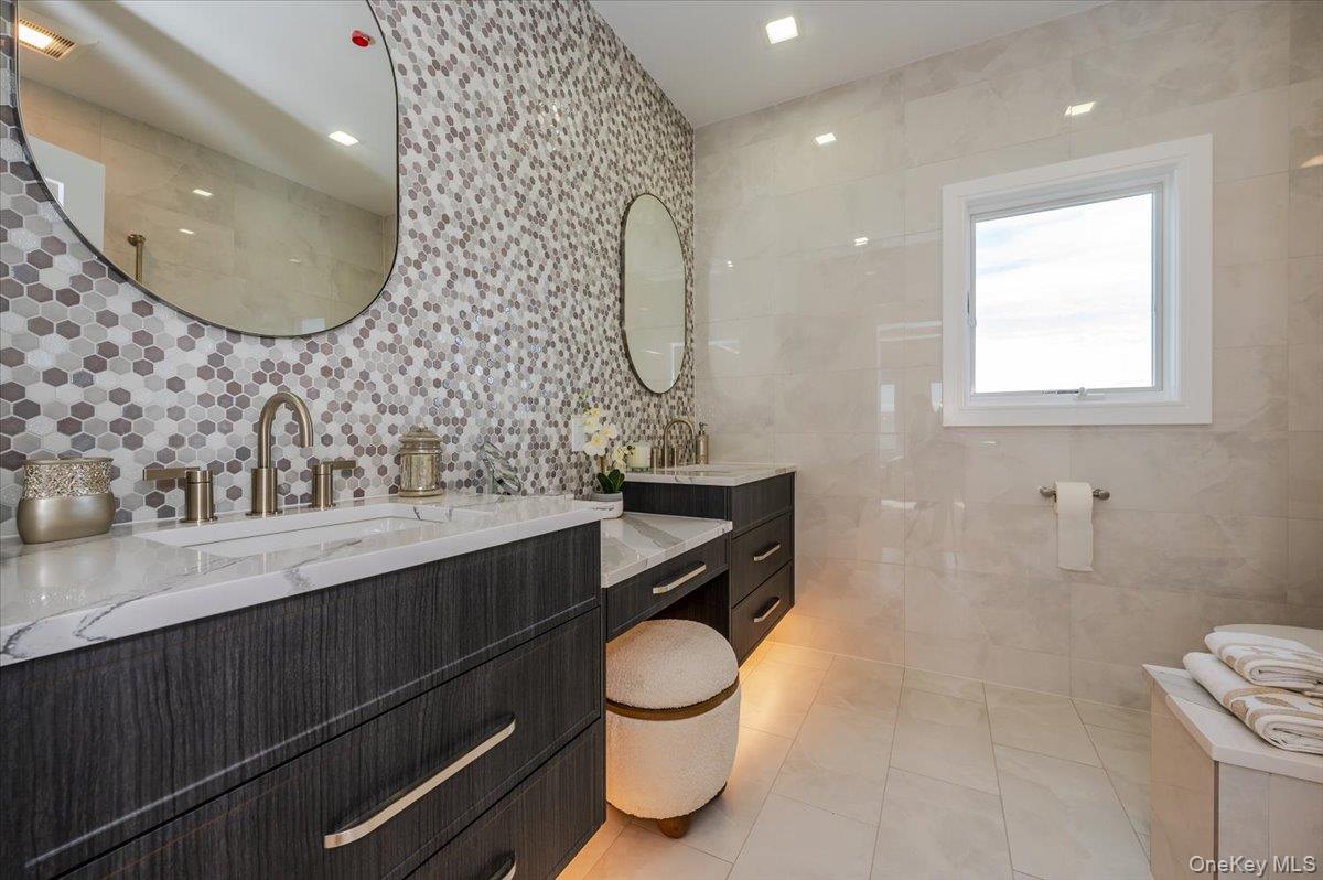 3695 S Somerset Drive, Seaford, NY 11783