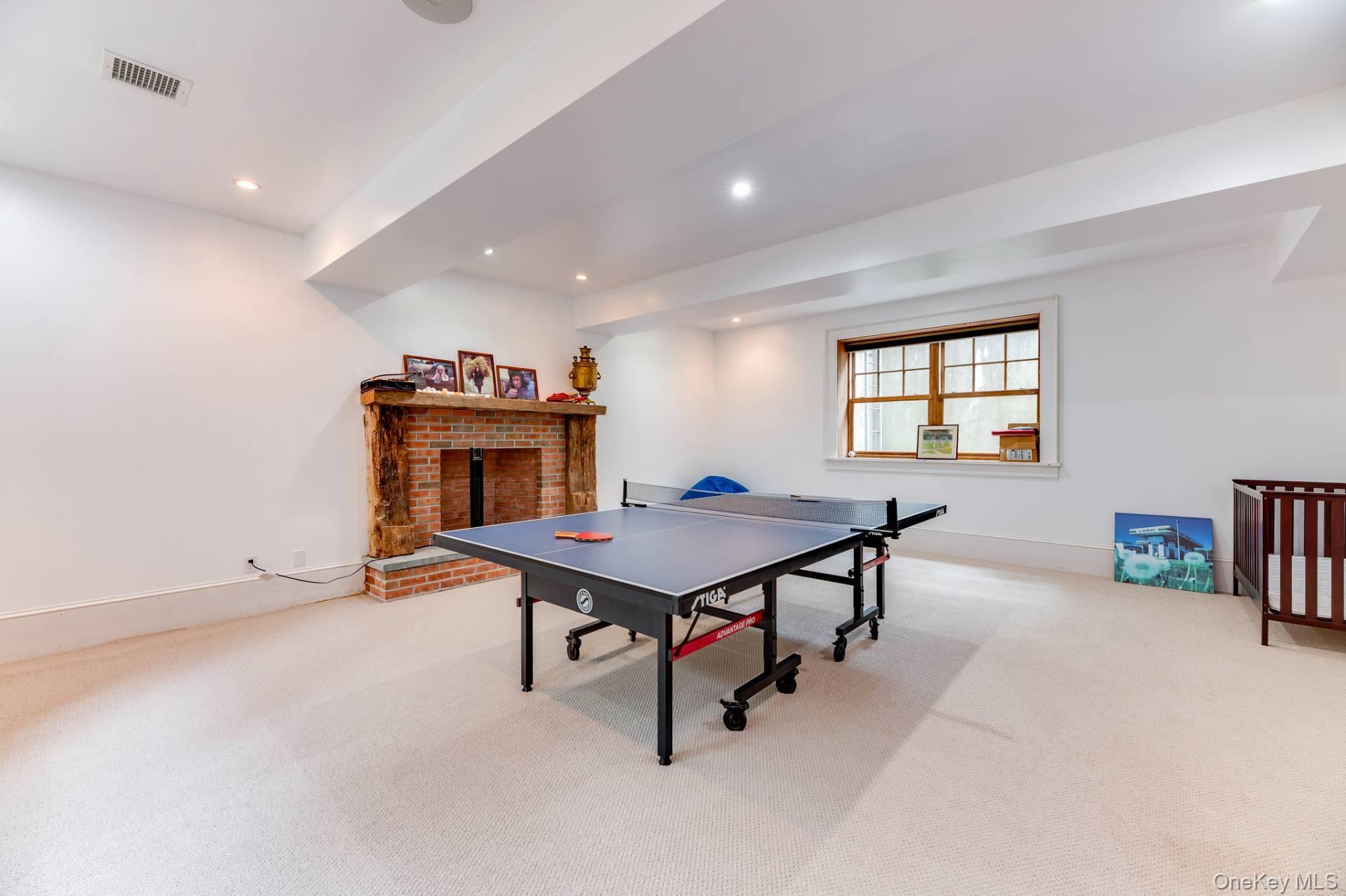 28 Bay View Road N, Southampton, NY 11968