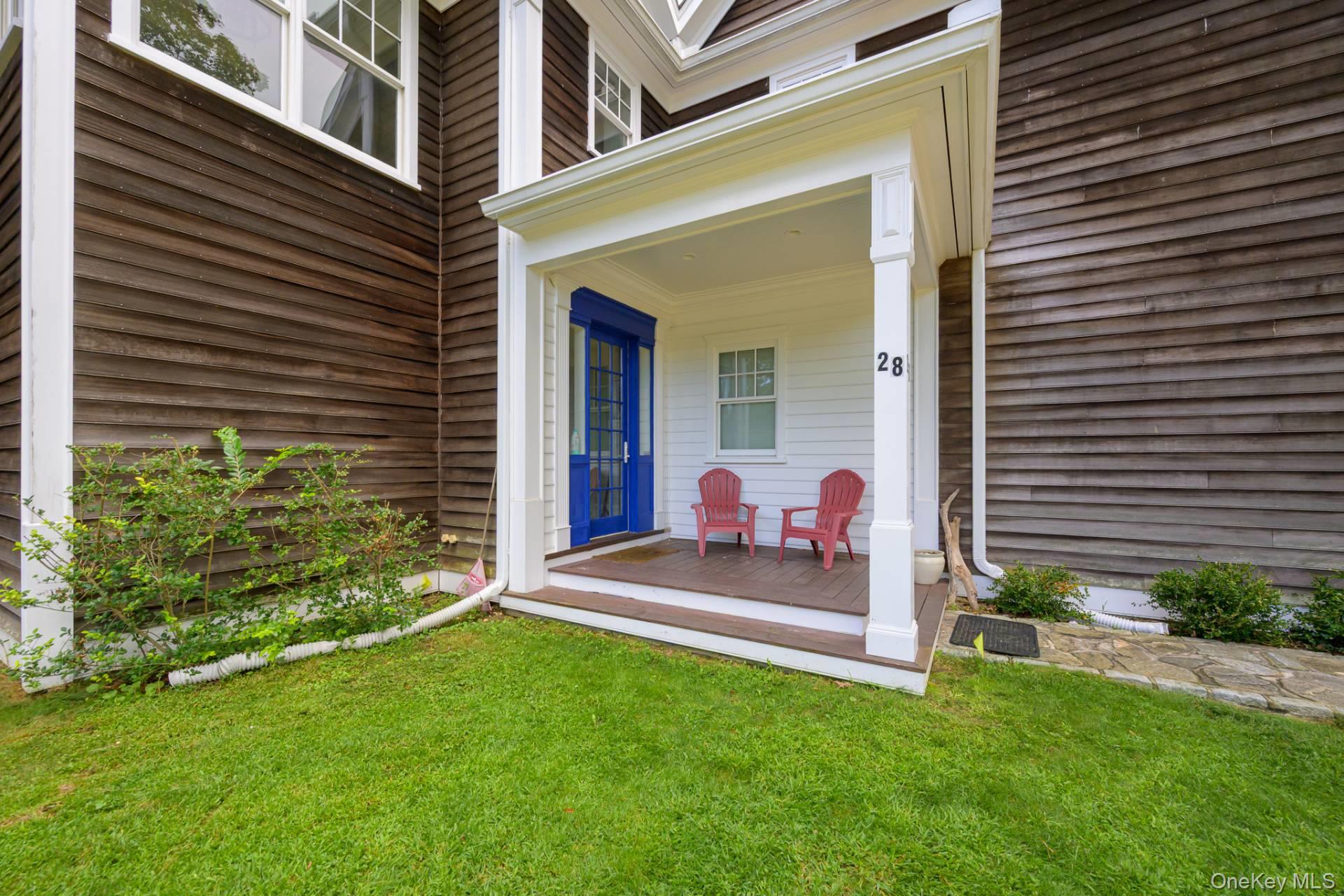 28 Bay View Road N, Southampton, NY 11968