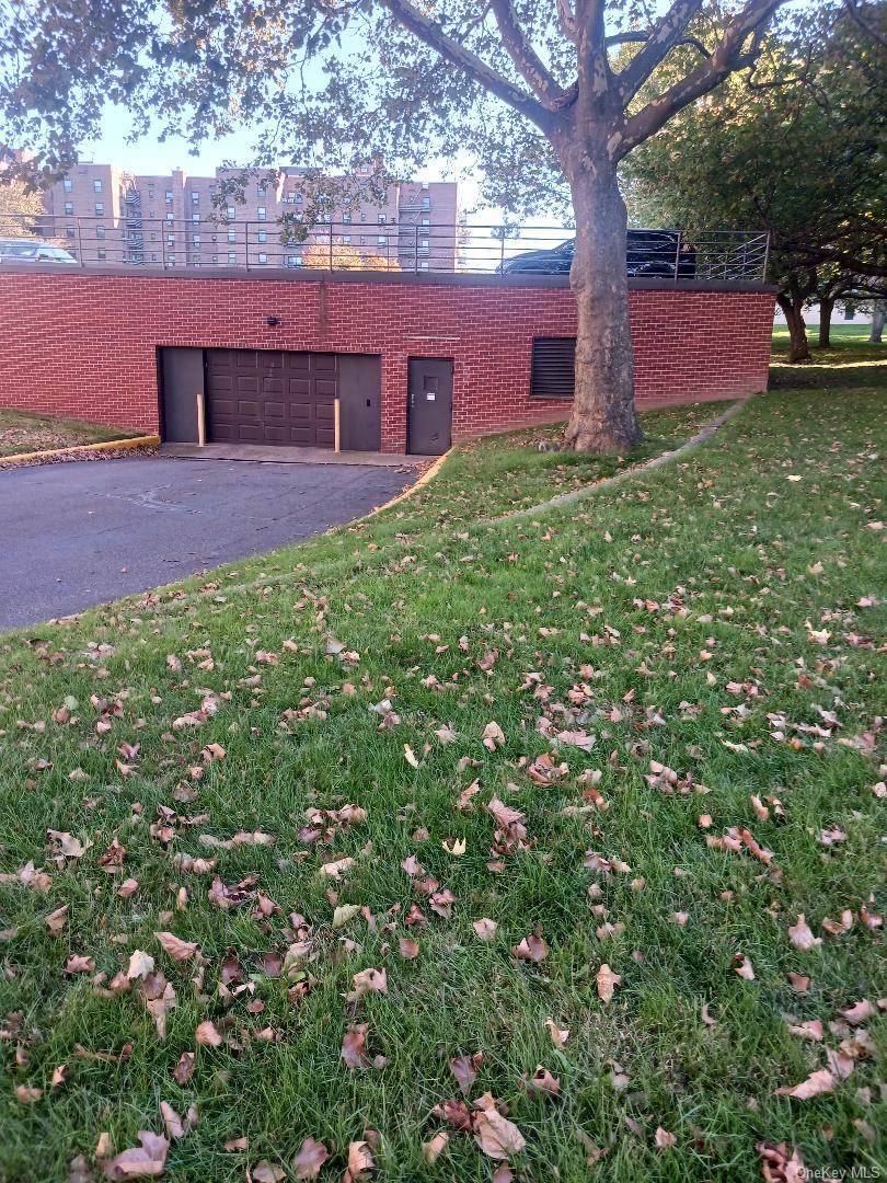 75-24 Bell Blvd. # LD, Oakland Gardens, NY 11364