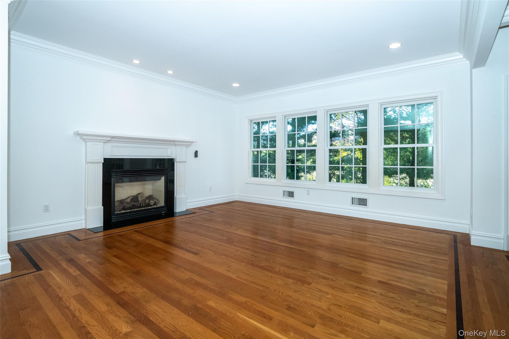 1 Mill Pond Lane, New Rochelle, NY 10805