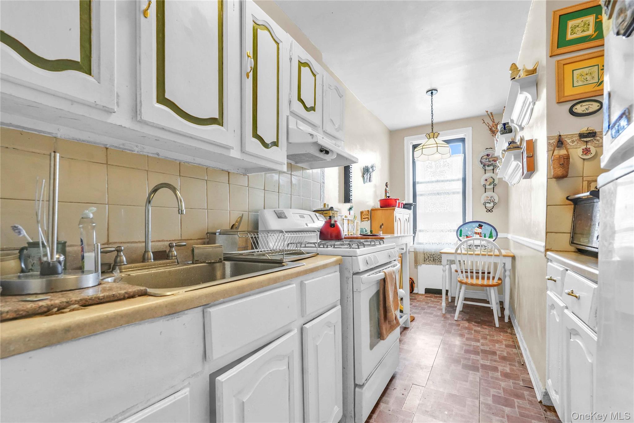 167-10 Crocheron Avenue # 1F, Flushing, NY 11358