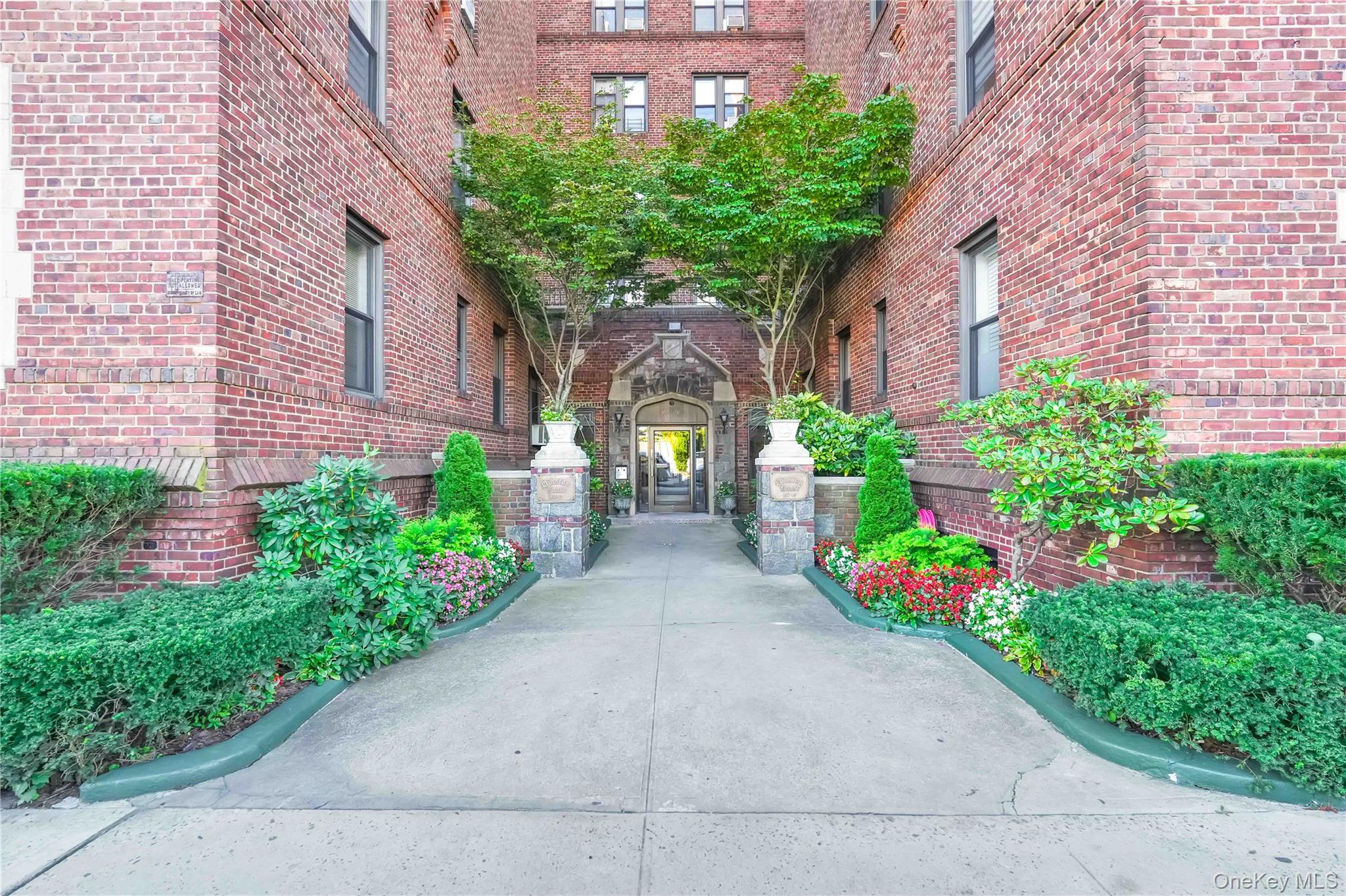 167-10 Crocheron Avenue # 1F, Flushing, NY 11358