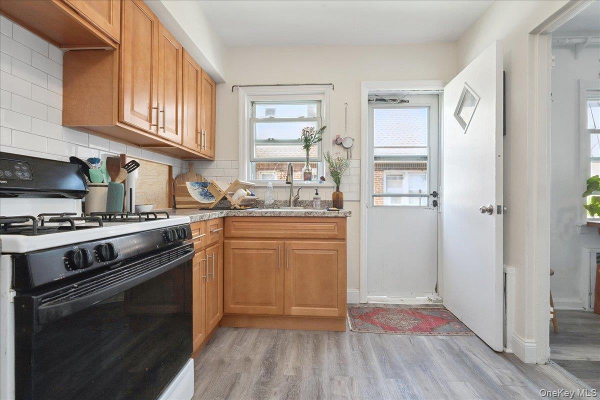 370 E Broadway, Long Beach, NY 11561