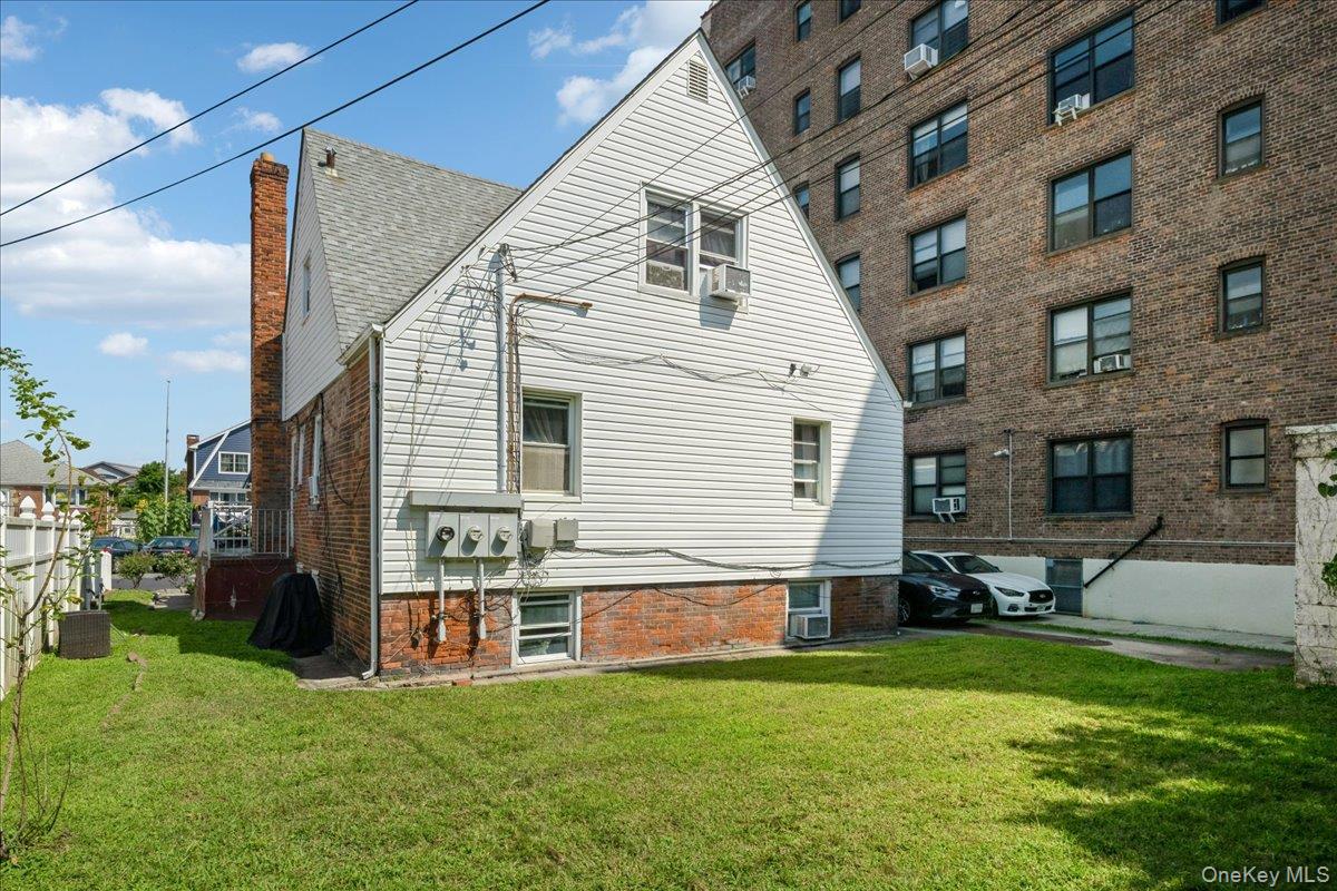 370 E Broadway, Long Beach, NY 11561