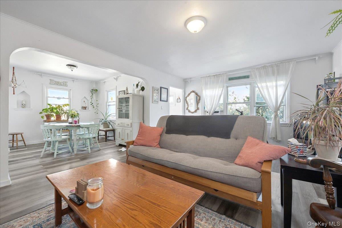 370 E Broadway, Long Beach, NY 11561