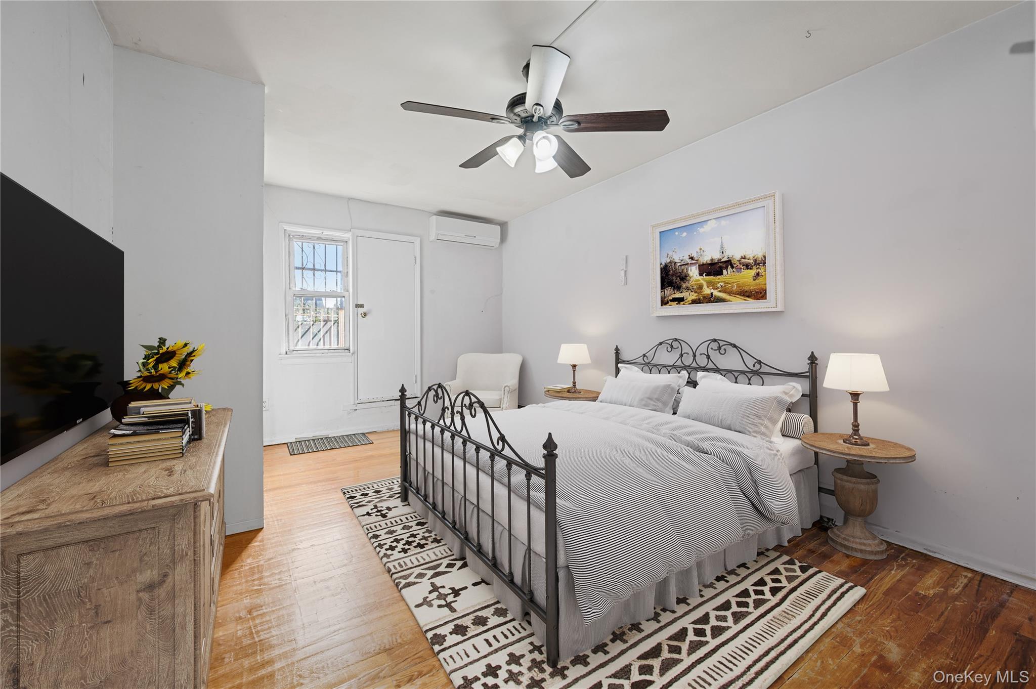 152-10 Peck Avenue, Flushing, NY 11355