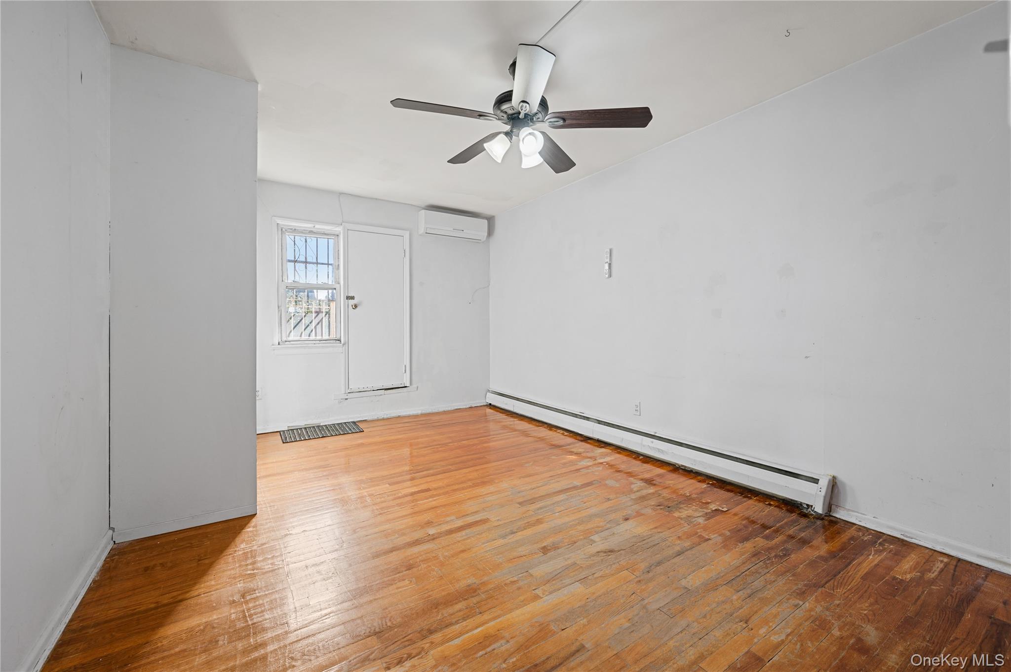 152-10 Peck Avenue, Flushing, NY 11355