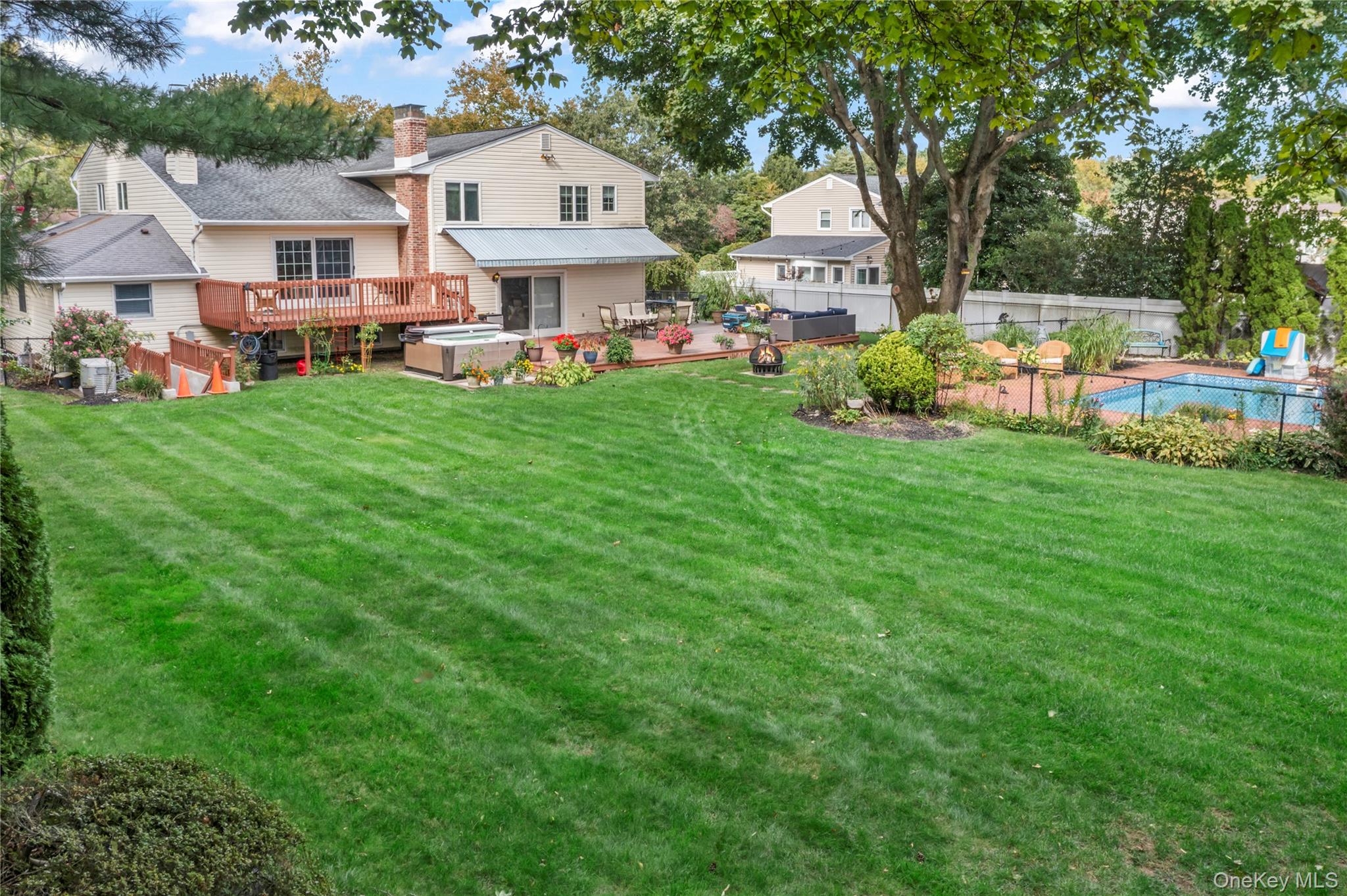 48 Cedar Road, East Northport, NY 11731