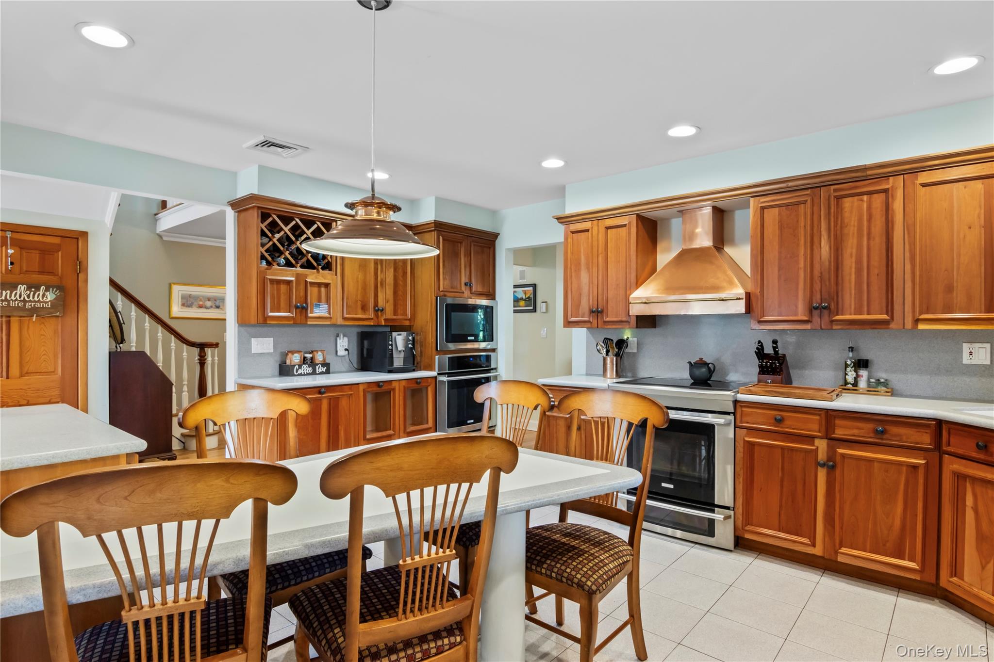 48 Cedar Road, East Northport, NY 11731