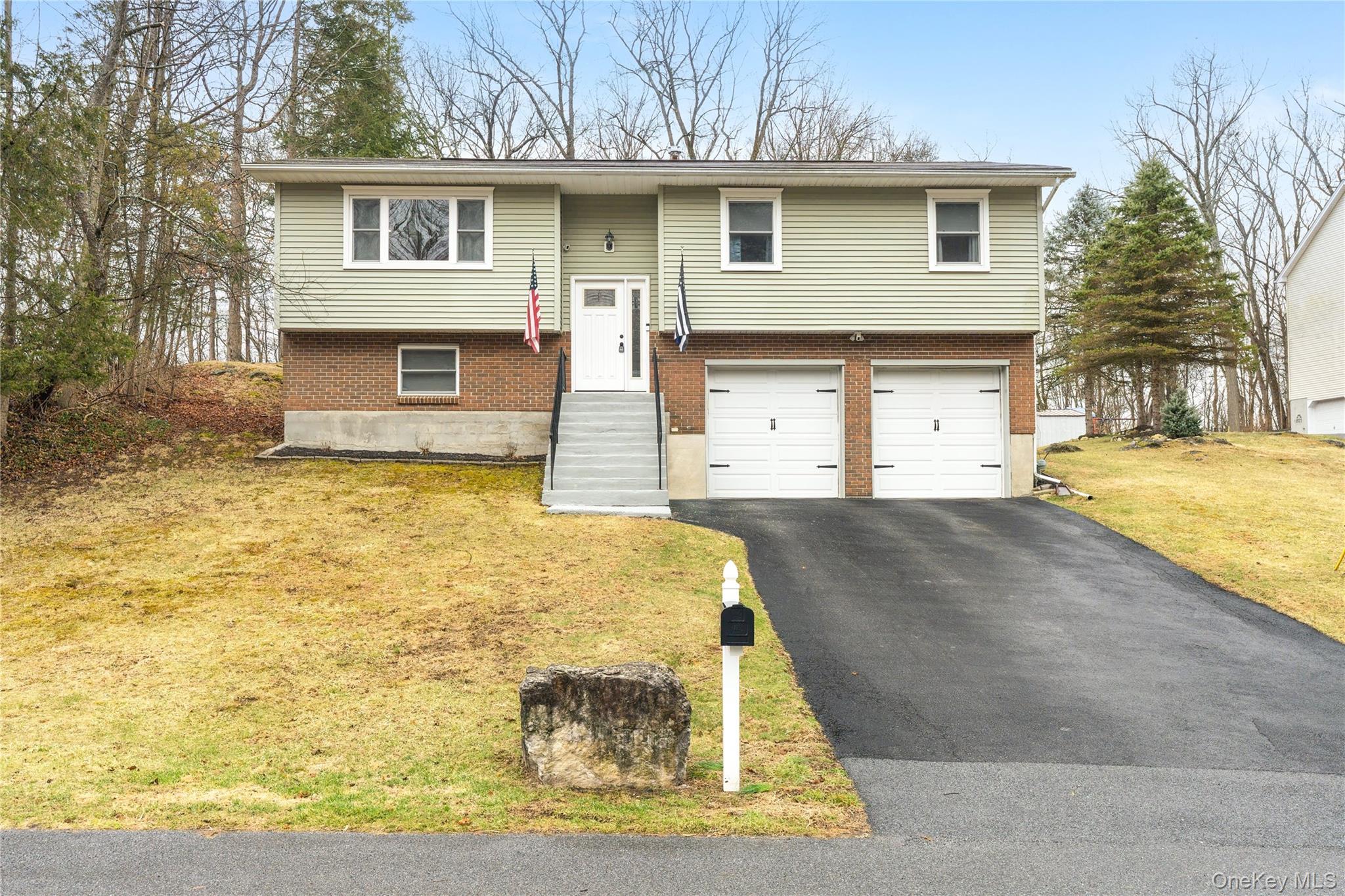 45 Raker Road, Poughkeepsie, NY 12603