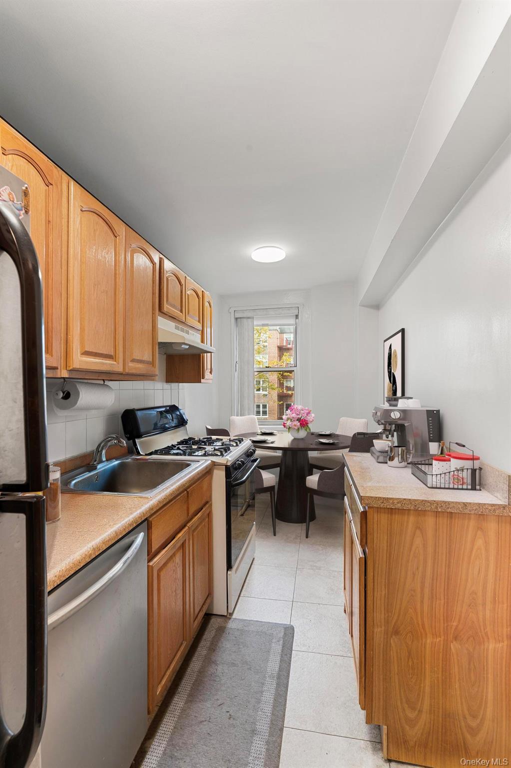 1 Sadore Lane # 5Z, Yonkers, NY 10710