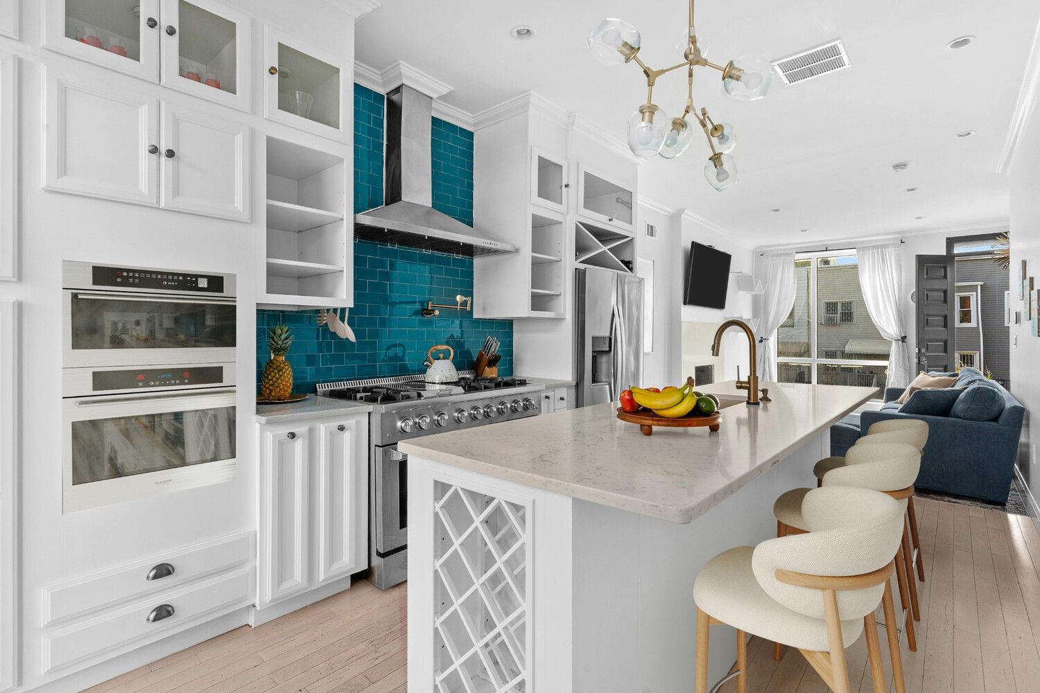 15 DEWEY Place, Brooklyn, NY 11233