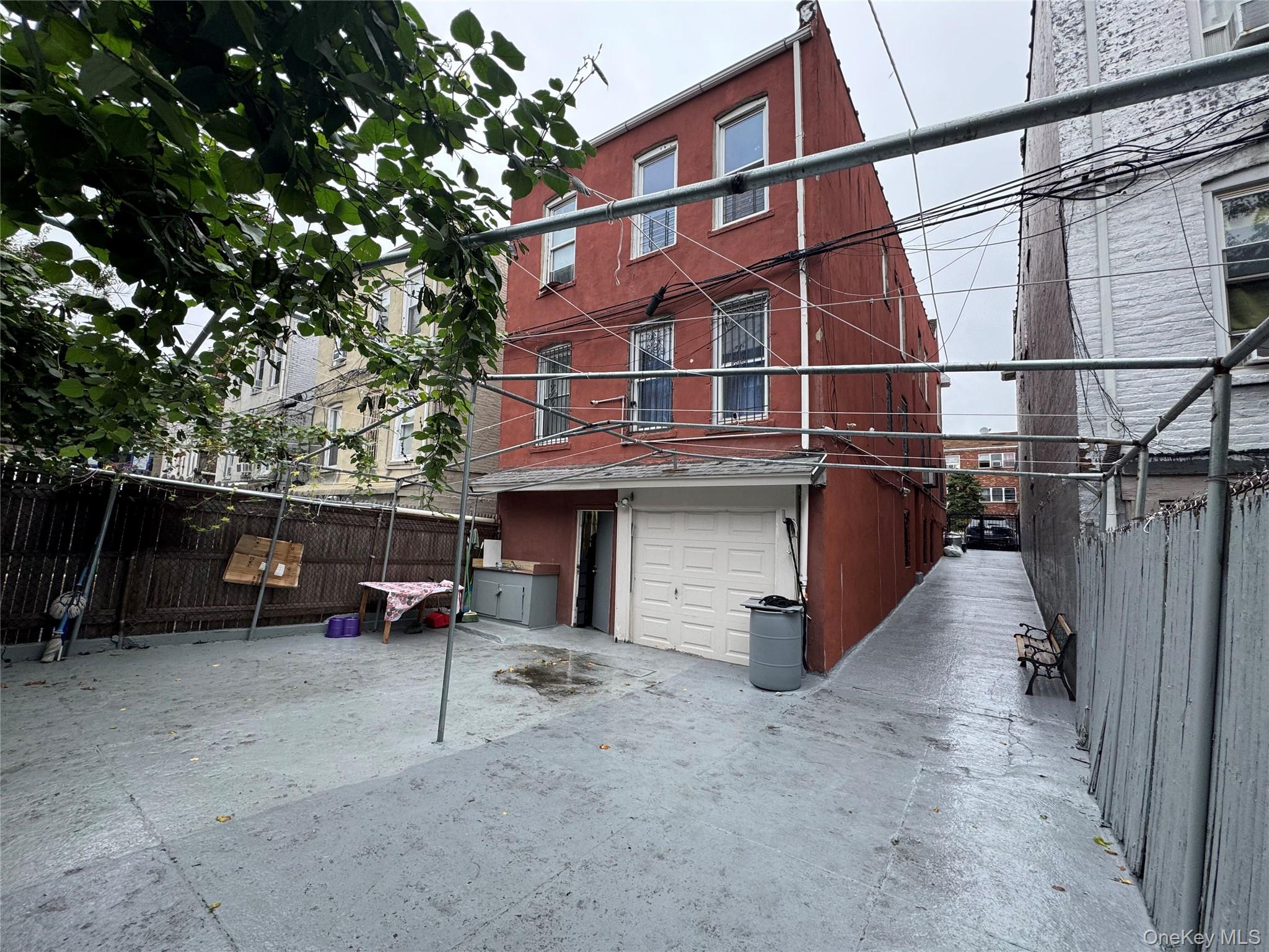 1261 Fteley Avenue, Bronx, NY 10472