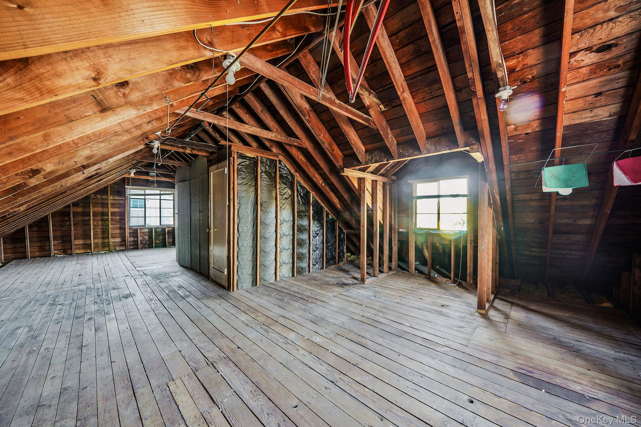 43 Shortridge Drive, Mineola, NY 11501