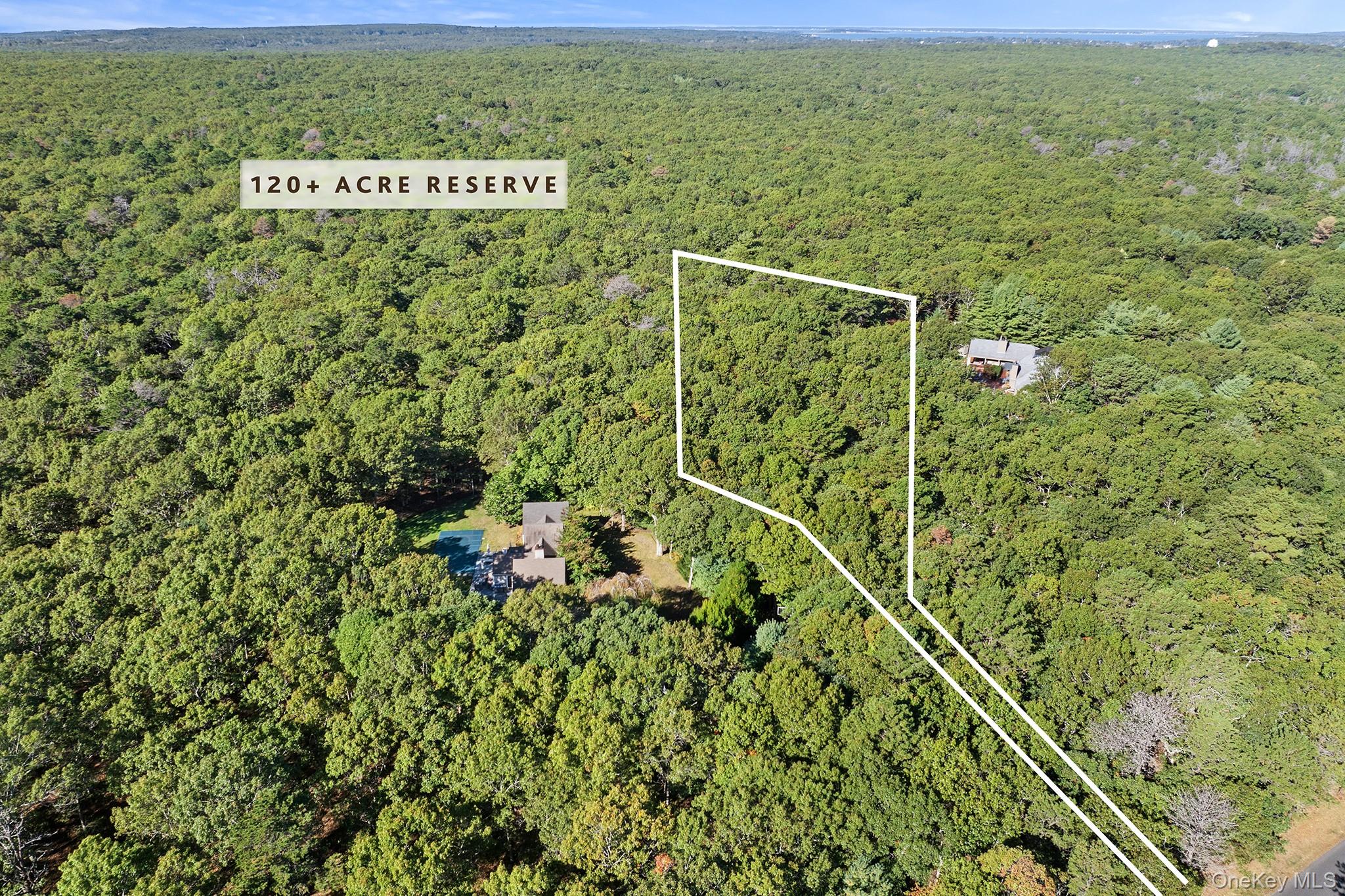 3 Knoll Lane, Wainscott, NY 11746