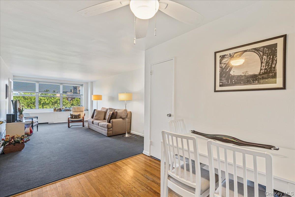 211-10 18th Avenue # 5J, Bayside, NY 11360