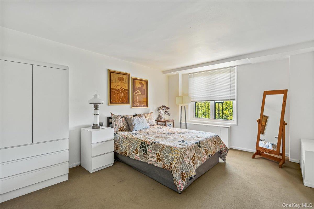 211-10 18th Avenue # 5J, Bayside, NY 11360