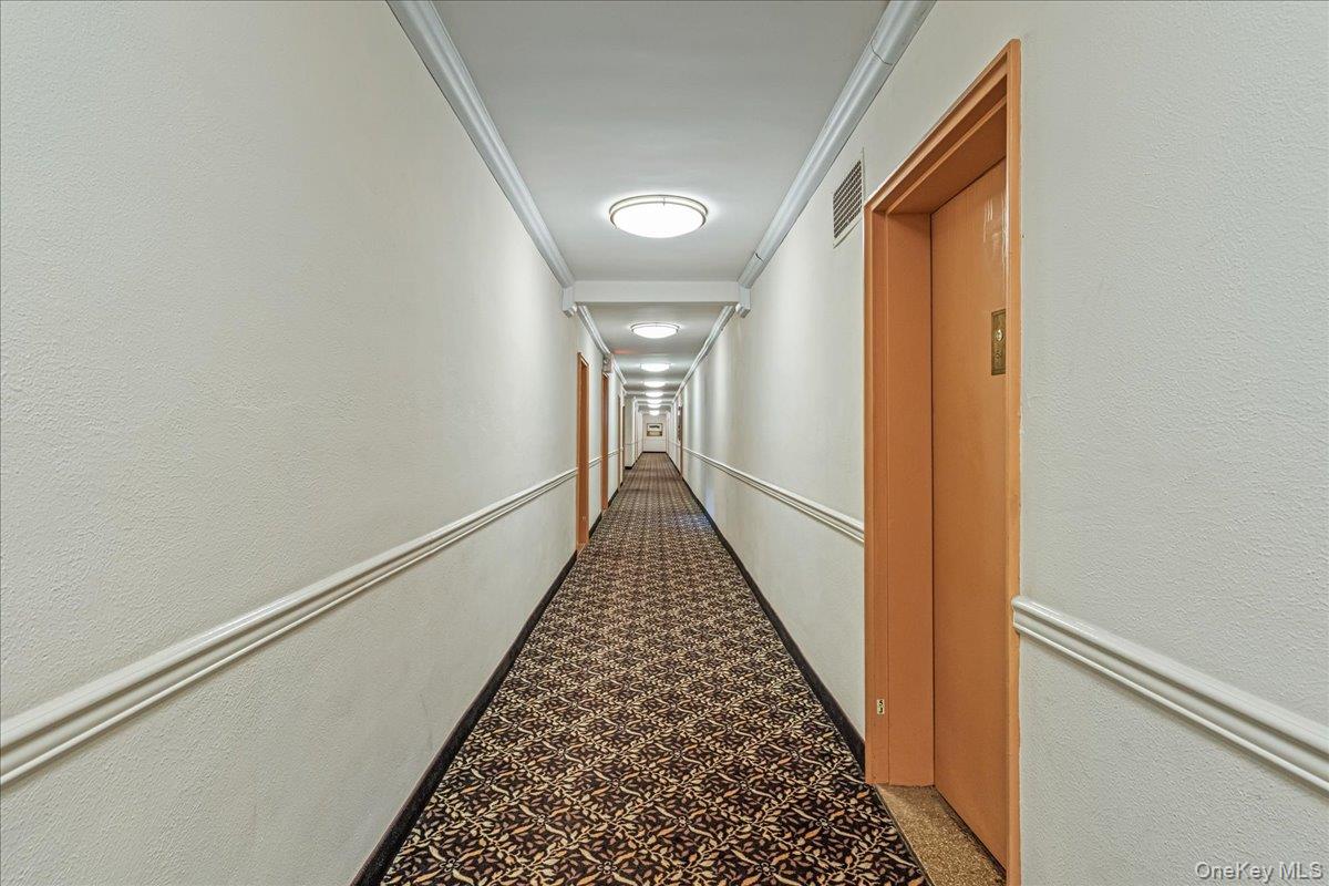 211-10 18th Avenue # 5J, Bayside, NY 11360