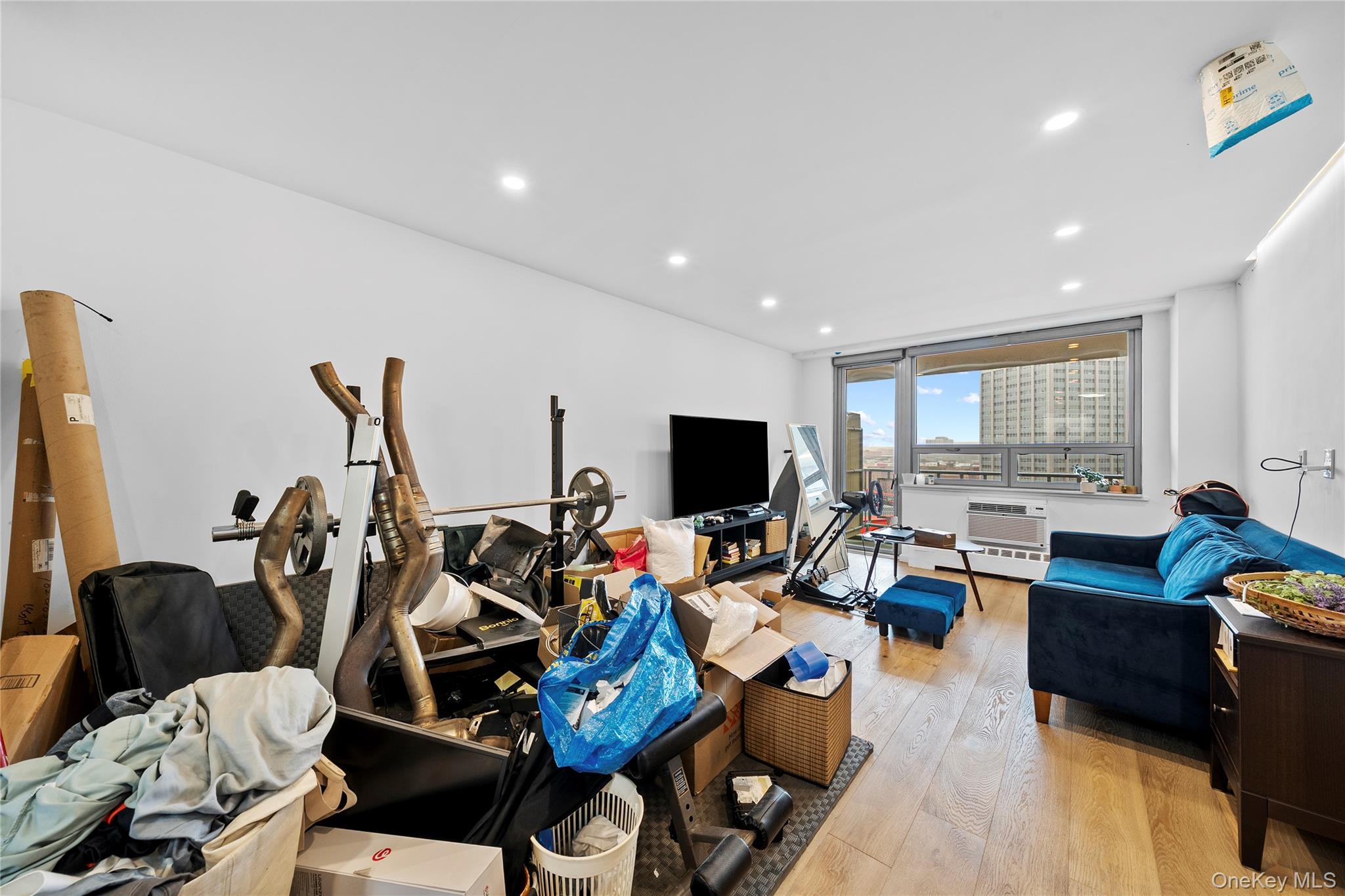 61-25 97th Street # 12-M, Rego Park, NY 11374