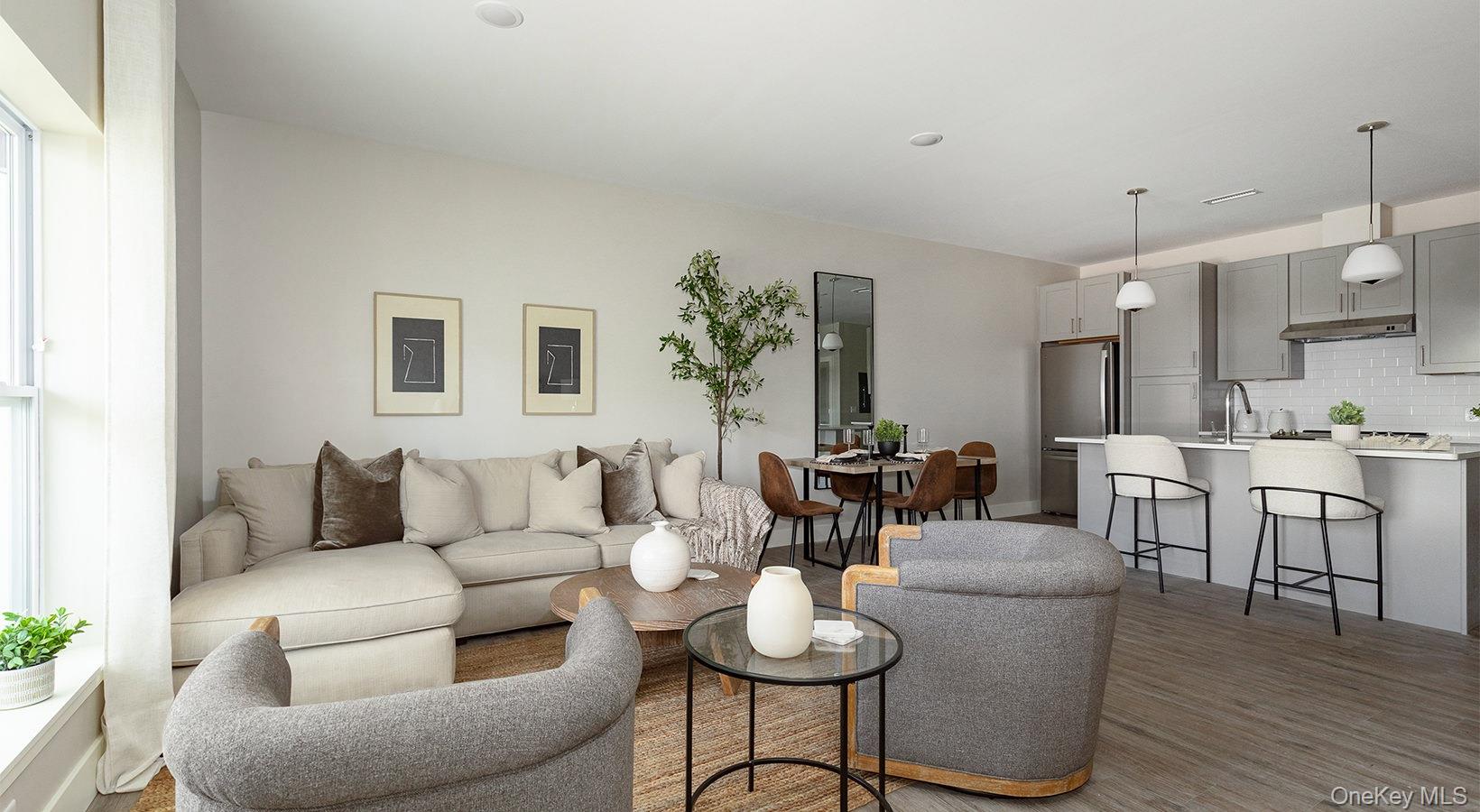 9 Hudson West Drive # 902, Marlboro, NY 12542