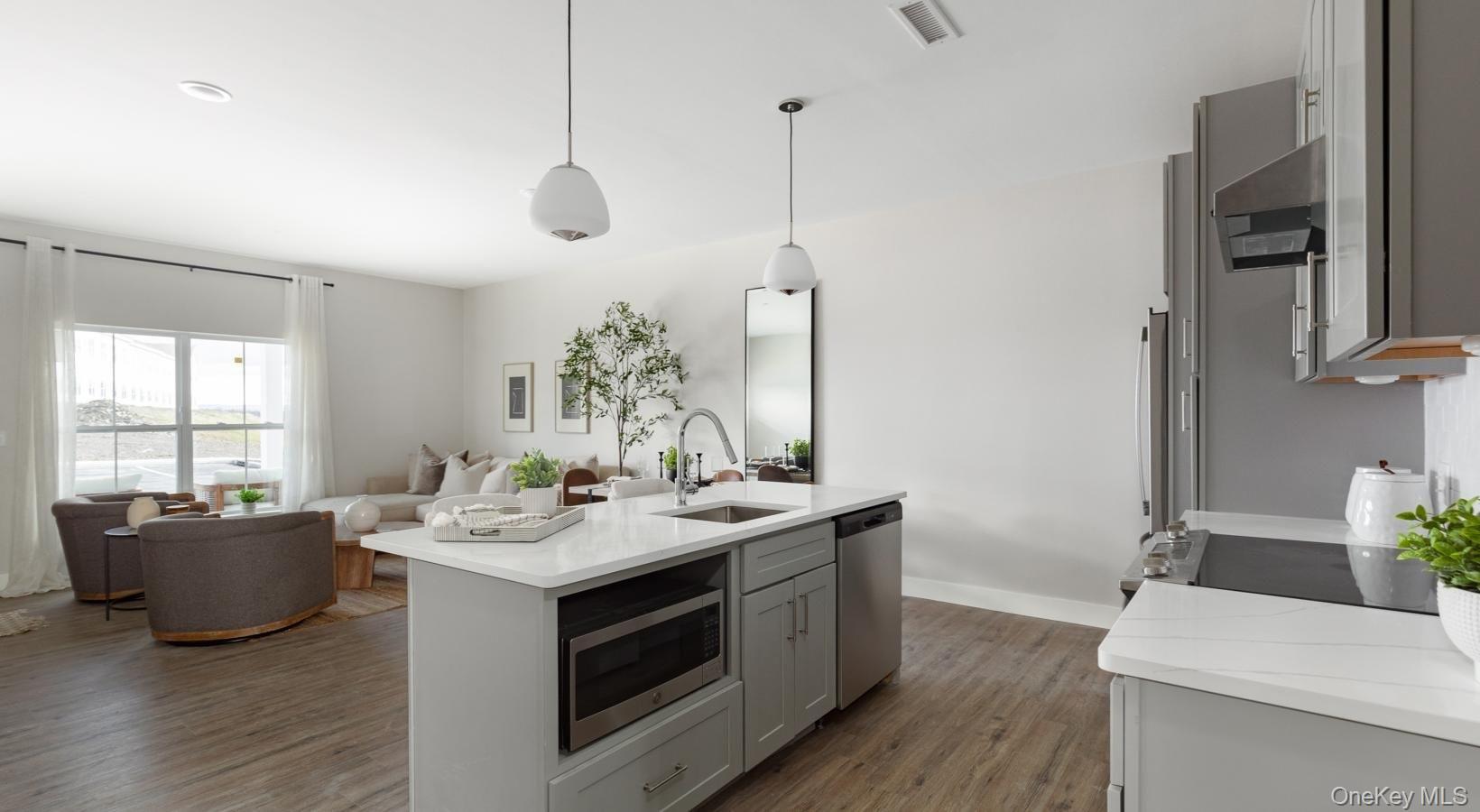 5 Hudson West Drive # 508, Marlboro, NY 12542