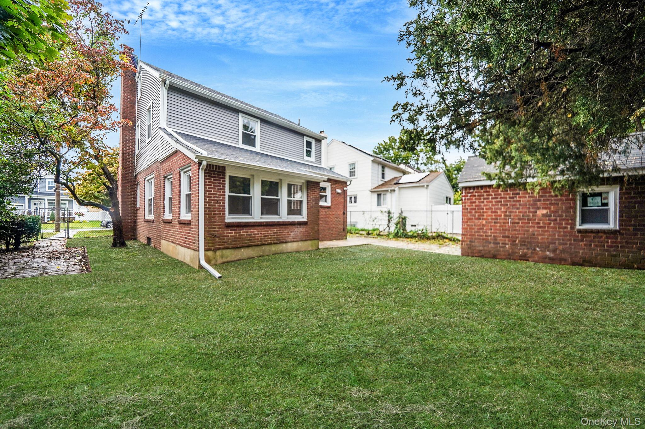 132 Duncan Road, Hempstead, NY 11550