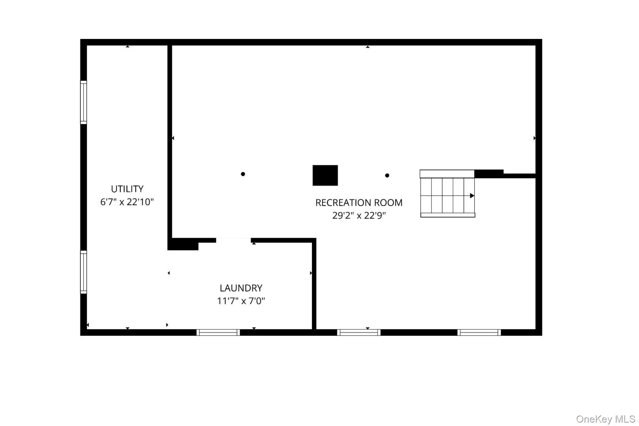 35 Burling Lane S, West Islip, NY 11795