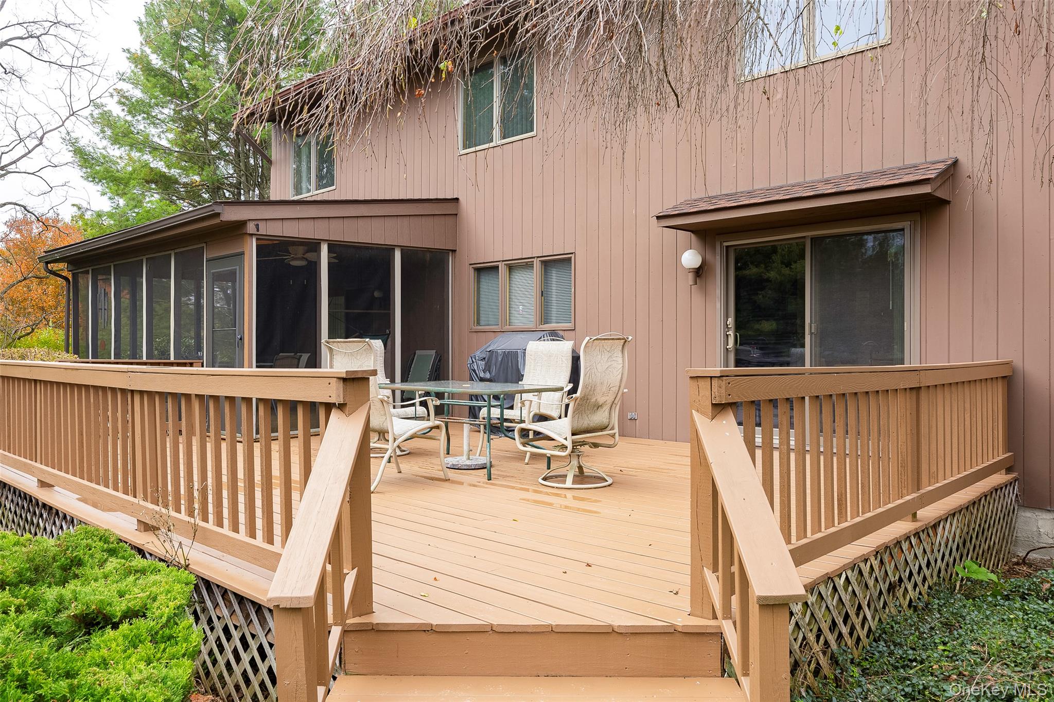 2 English Way, Pleasant Valley, NY 12569