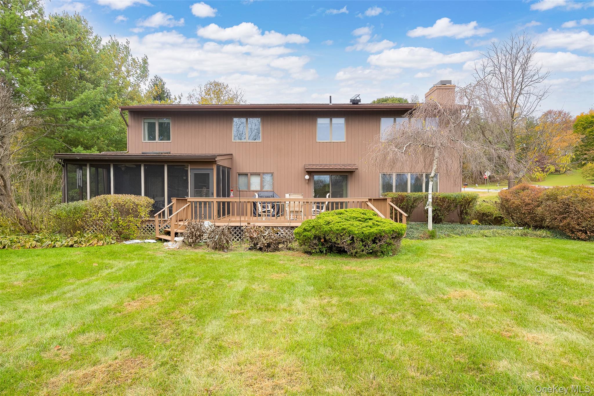 2 English Way, Pleasant Valley, NY 12569