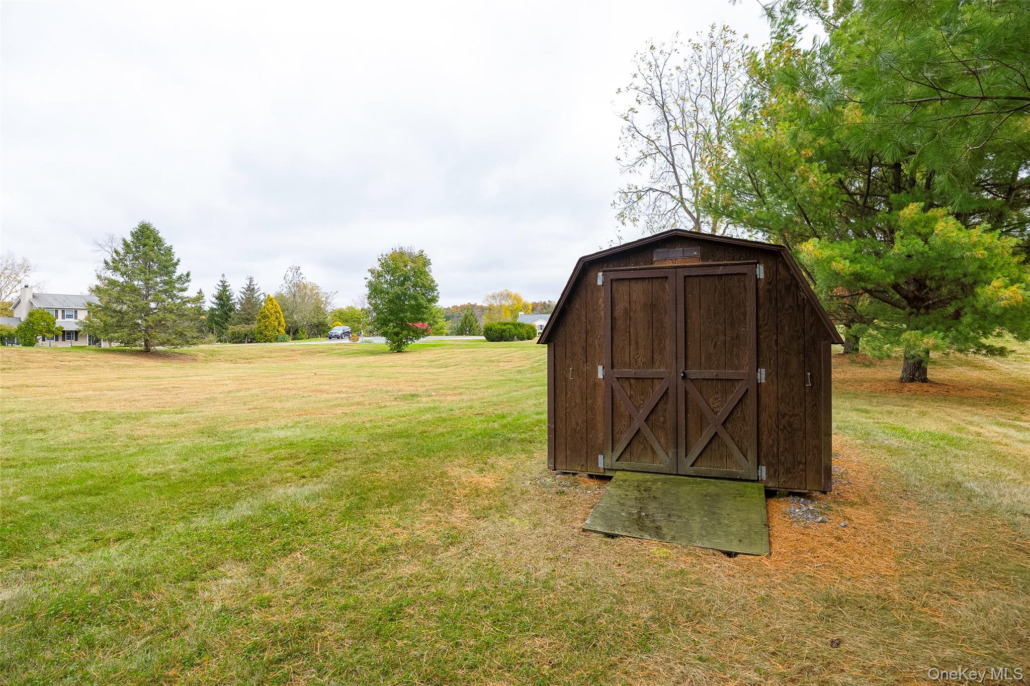 2 English Way, Pleasant Valley, NY 12569