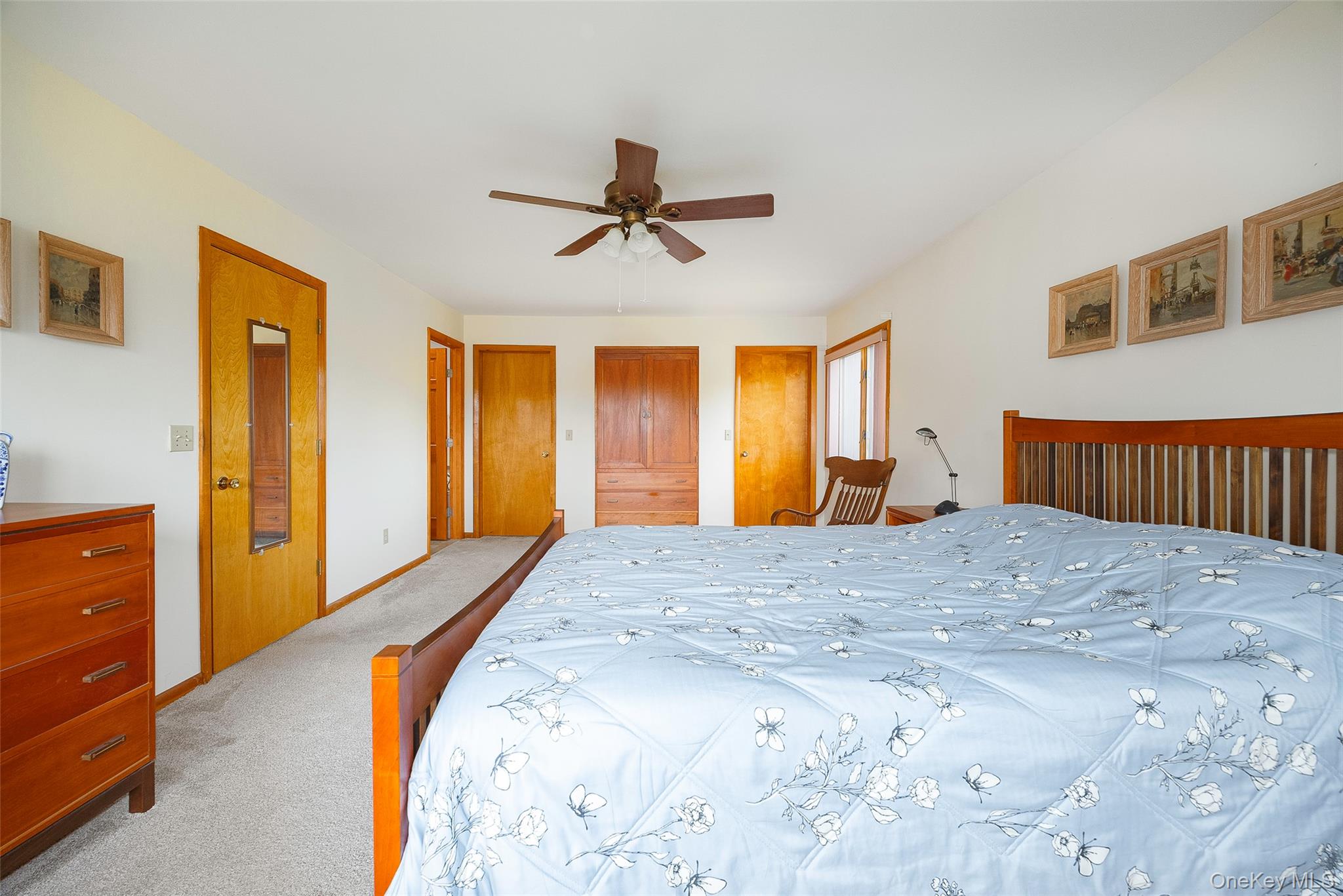 2 English Way, Pleasant Valley, NY 12569