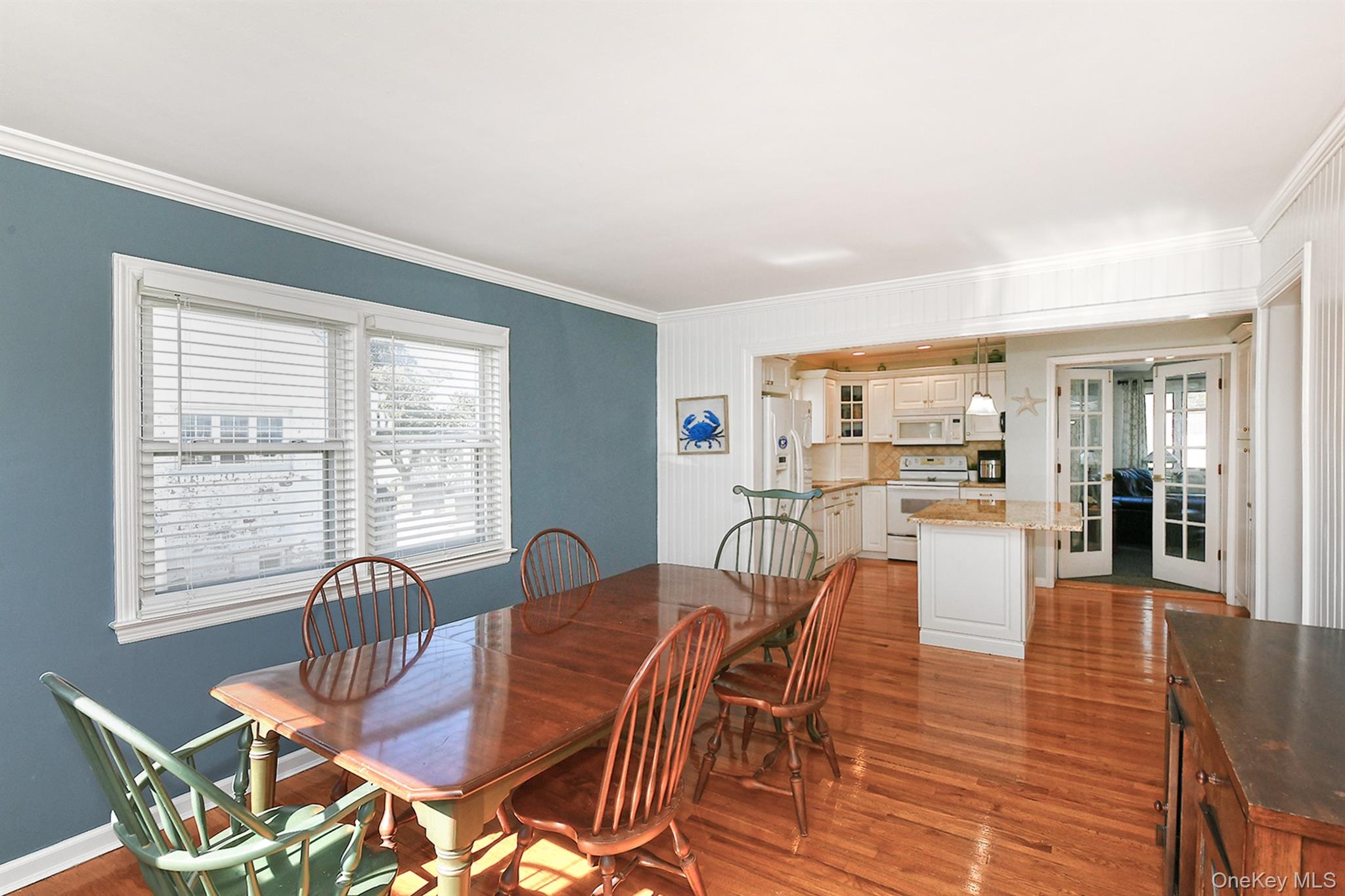 2499 3rd Avenue, East Meadow, NY 11554