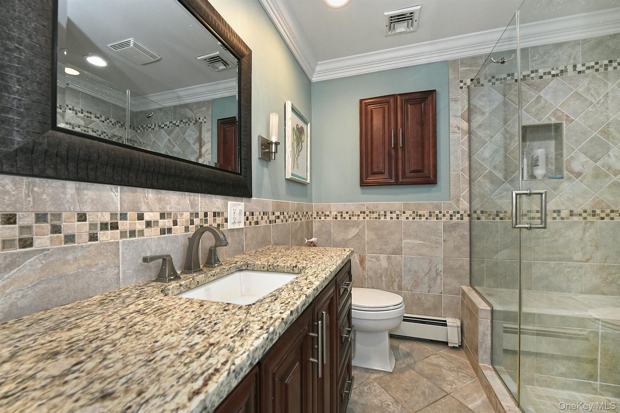 2499 3rd Avenue, East Meadow, NY 11554