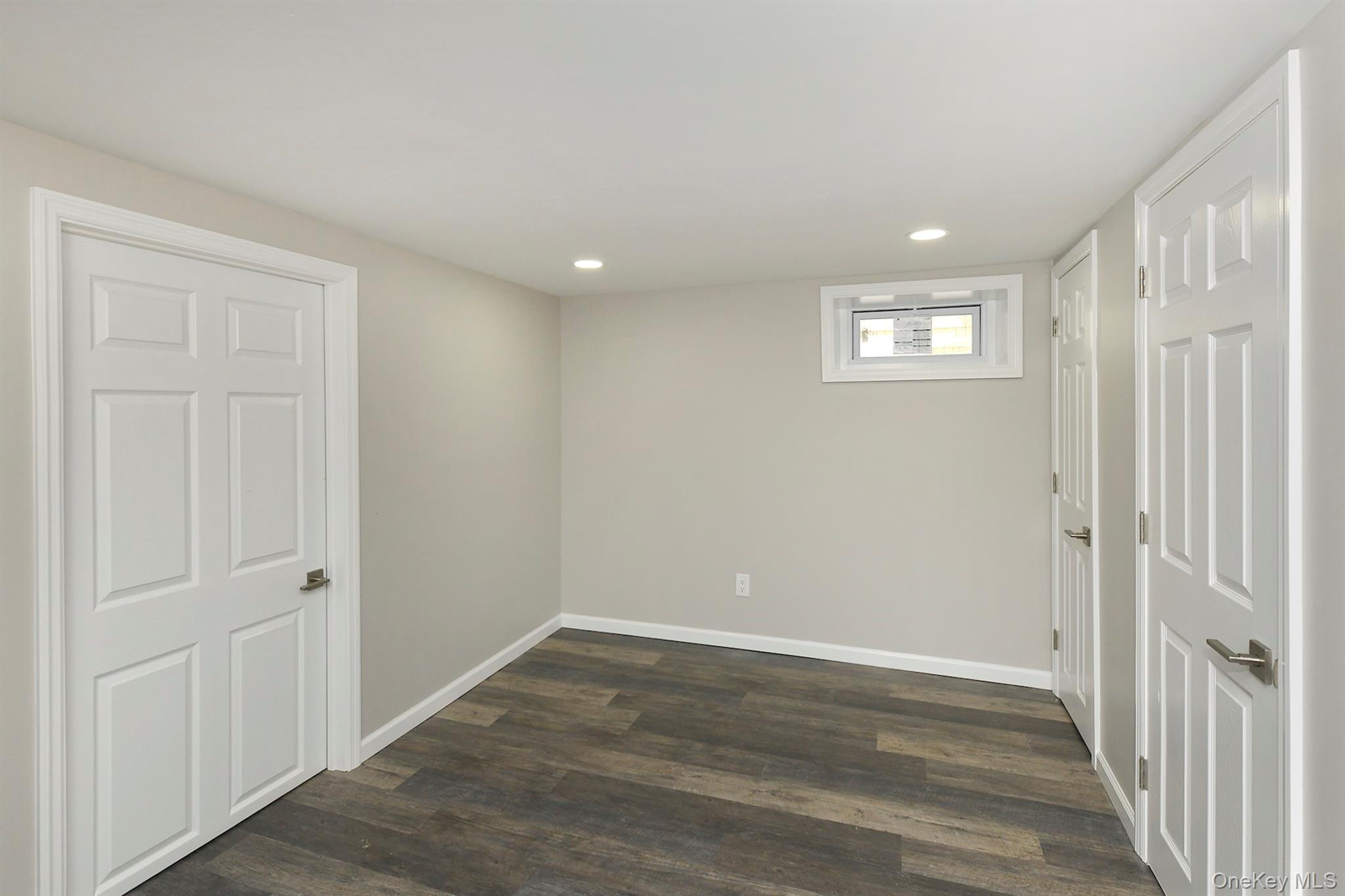 2499 3rd Avenue, East Meadow, NY 11554