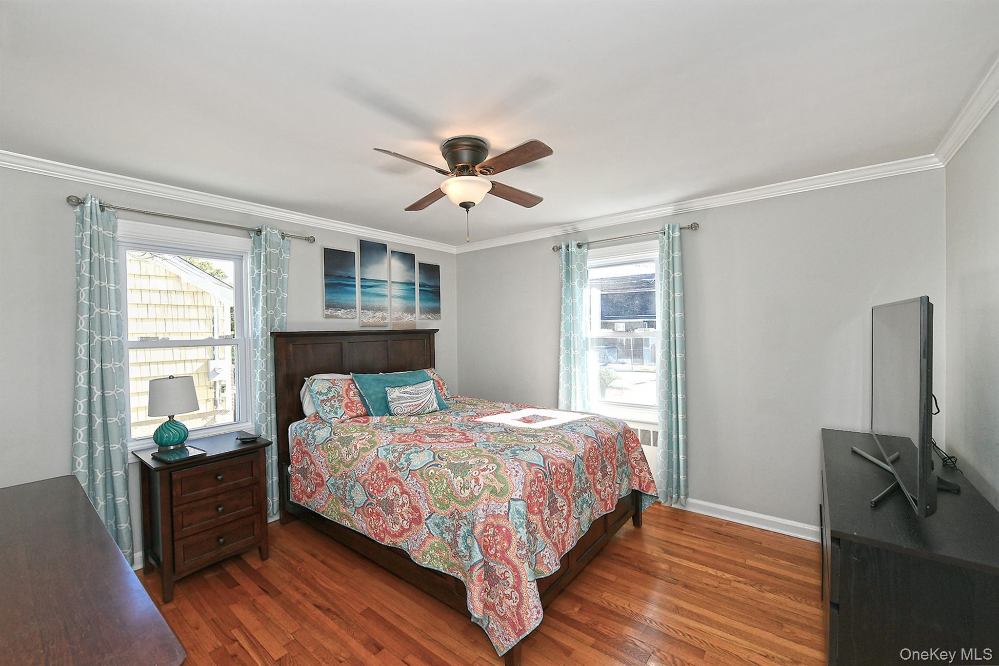 2499 3rd Avenue, East Meadow, NY 11554