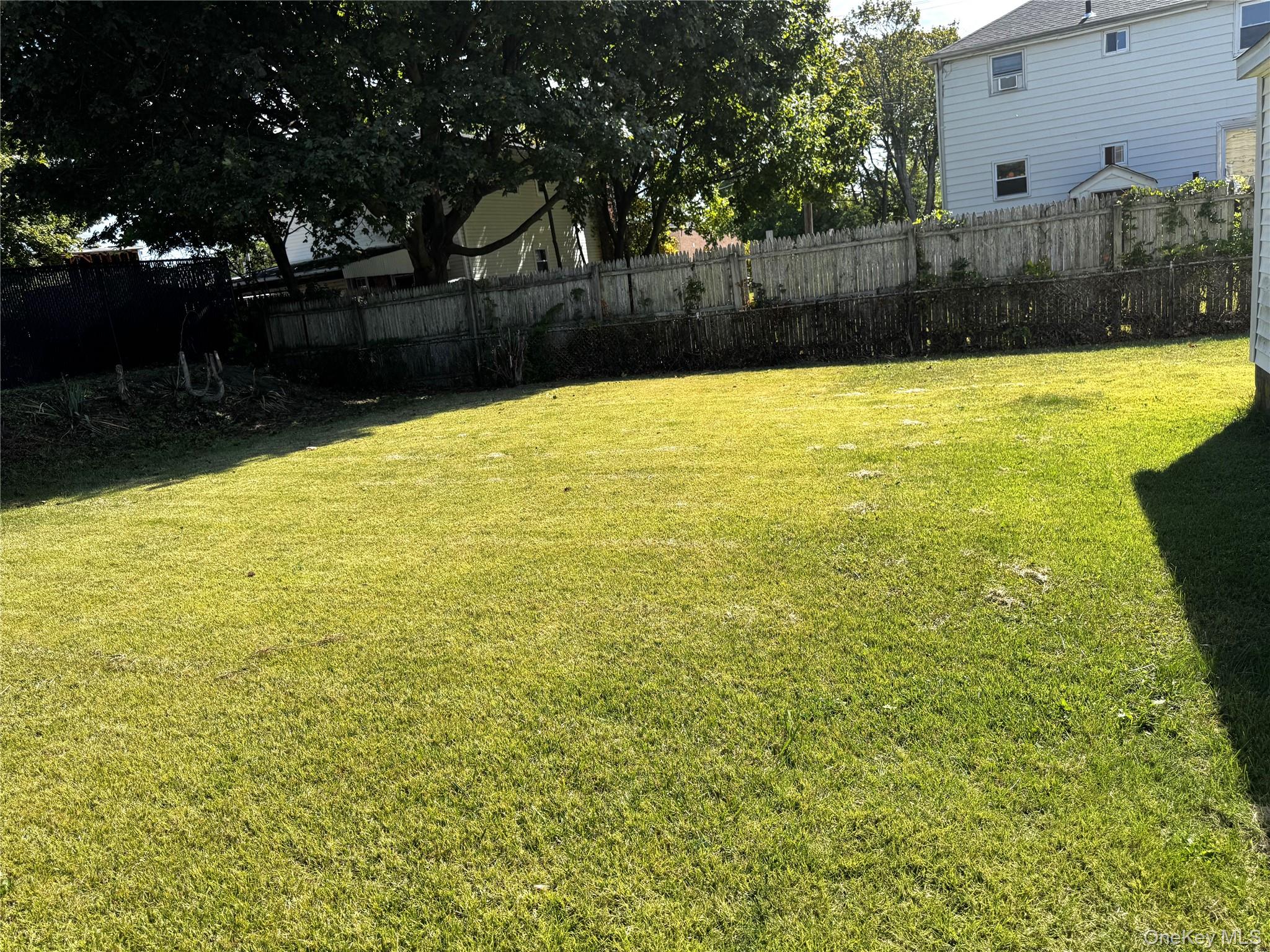 1573 9th Street, West Babylon, NY 11704