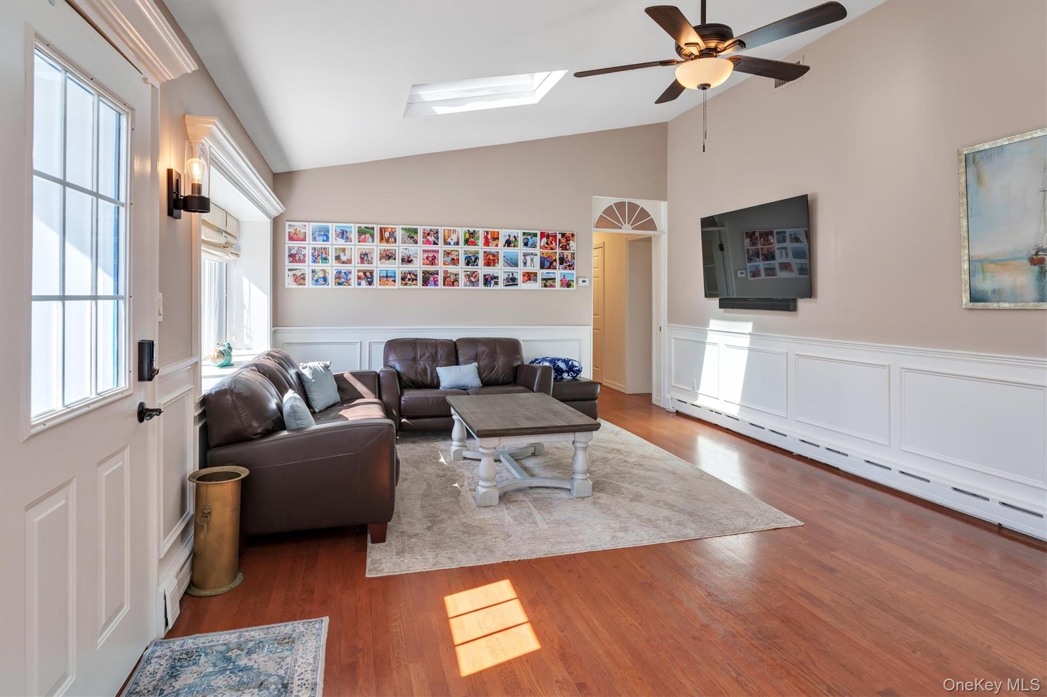 117 Middlesex Avenue, Oakdale, NY 11769