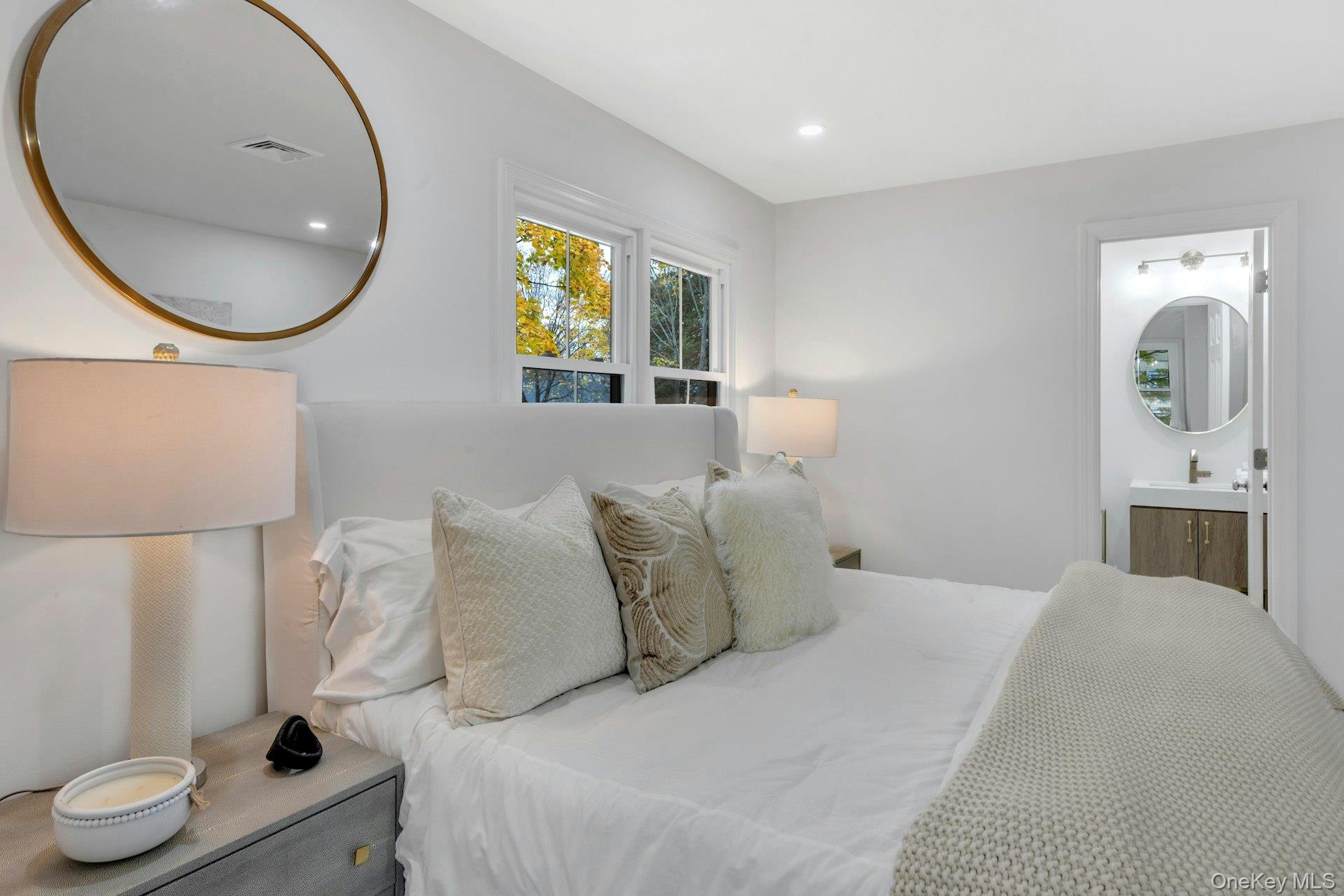 10 Poplar Avenue, Pelham, NY 10803