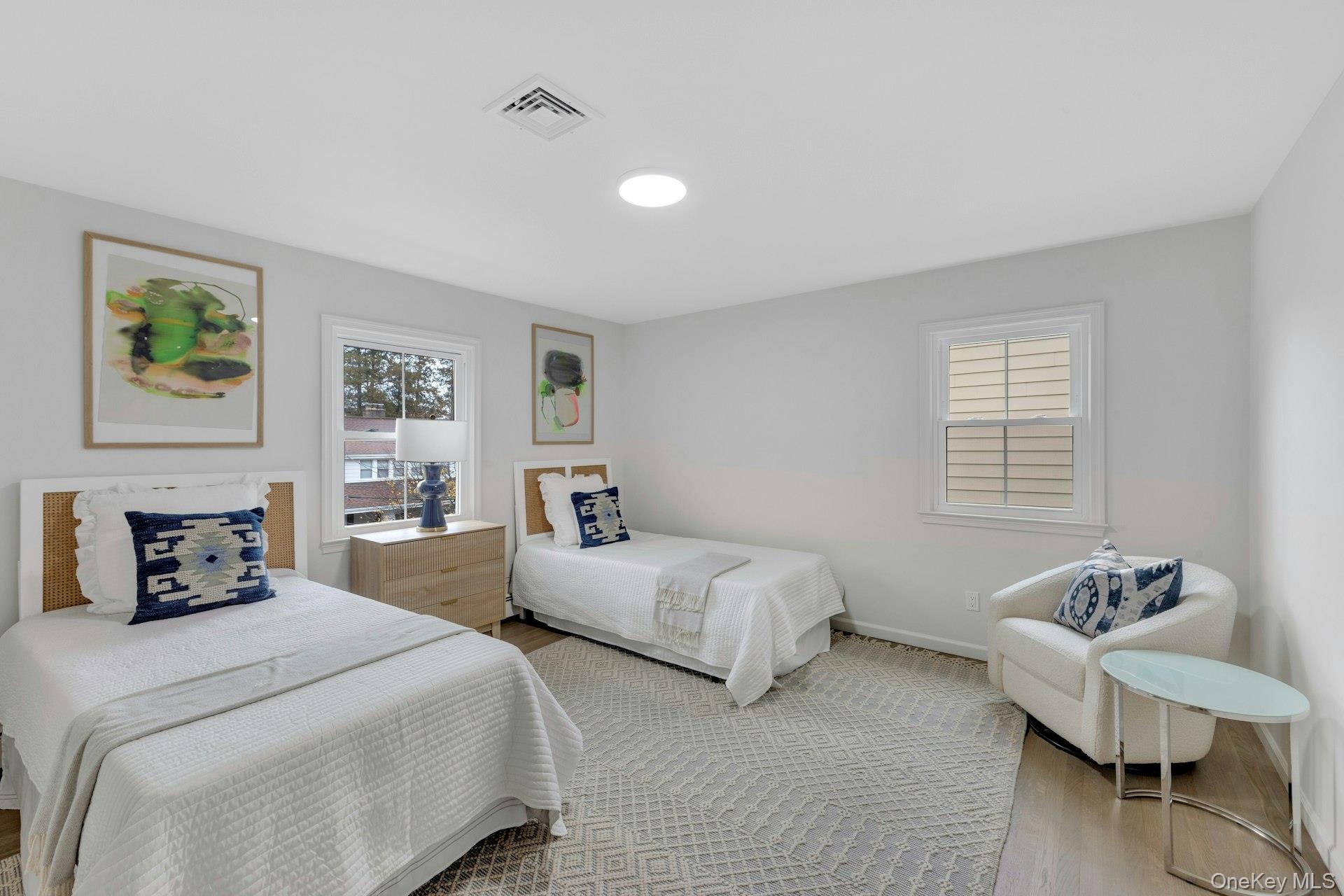 10 Poplar Avenue, Pelham, NY 10803