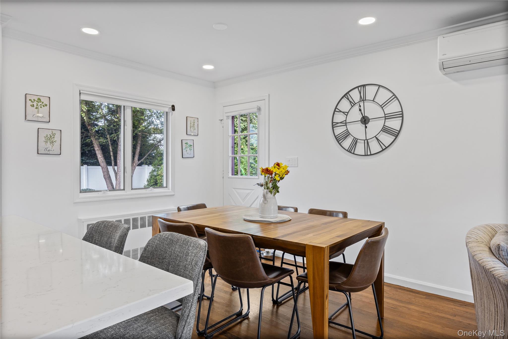 8 Ellsworth Place, East Northport, NY 11731