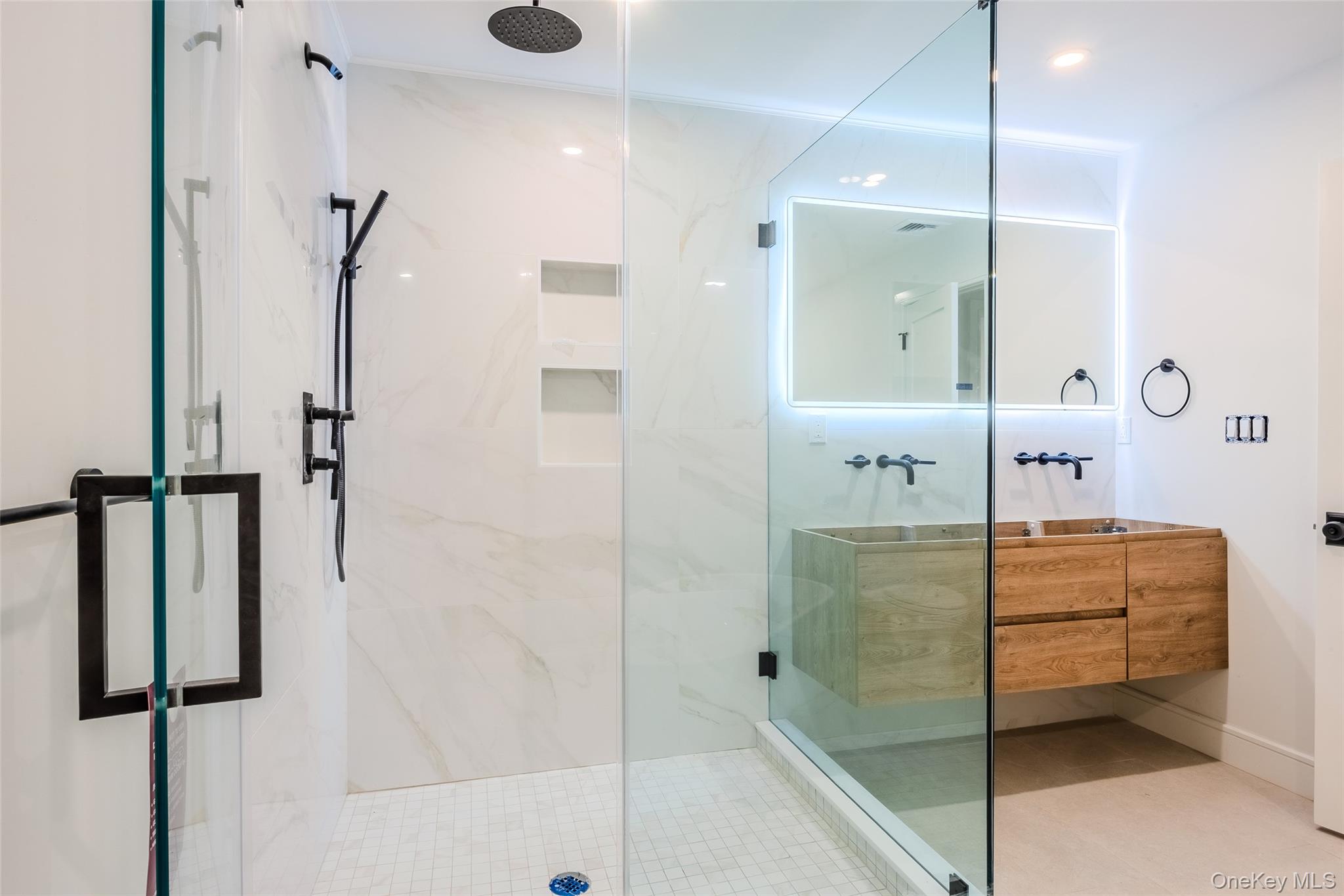 29 Seward Drive, Dix Hills, NY 11746