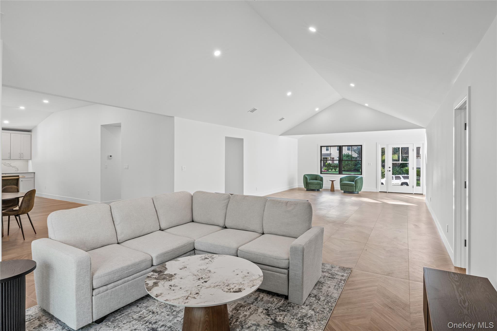 29 Seward Drive, Dix Hills, NY 11746