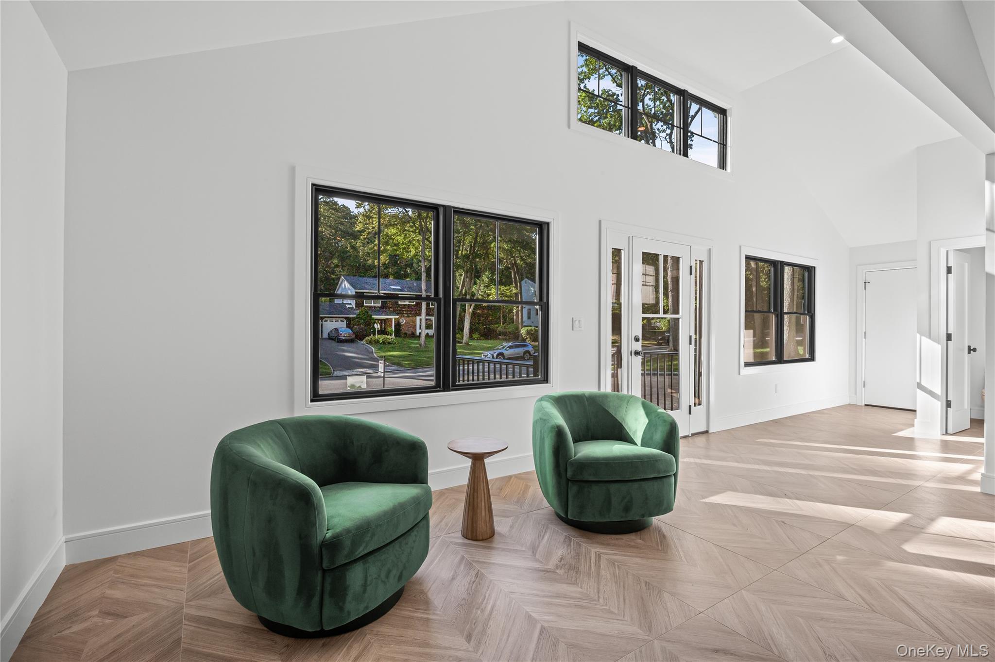 29 Seward Drive, Dix Hills, NY 11746