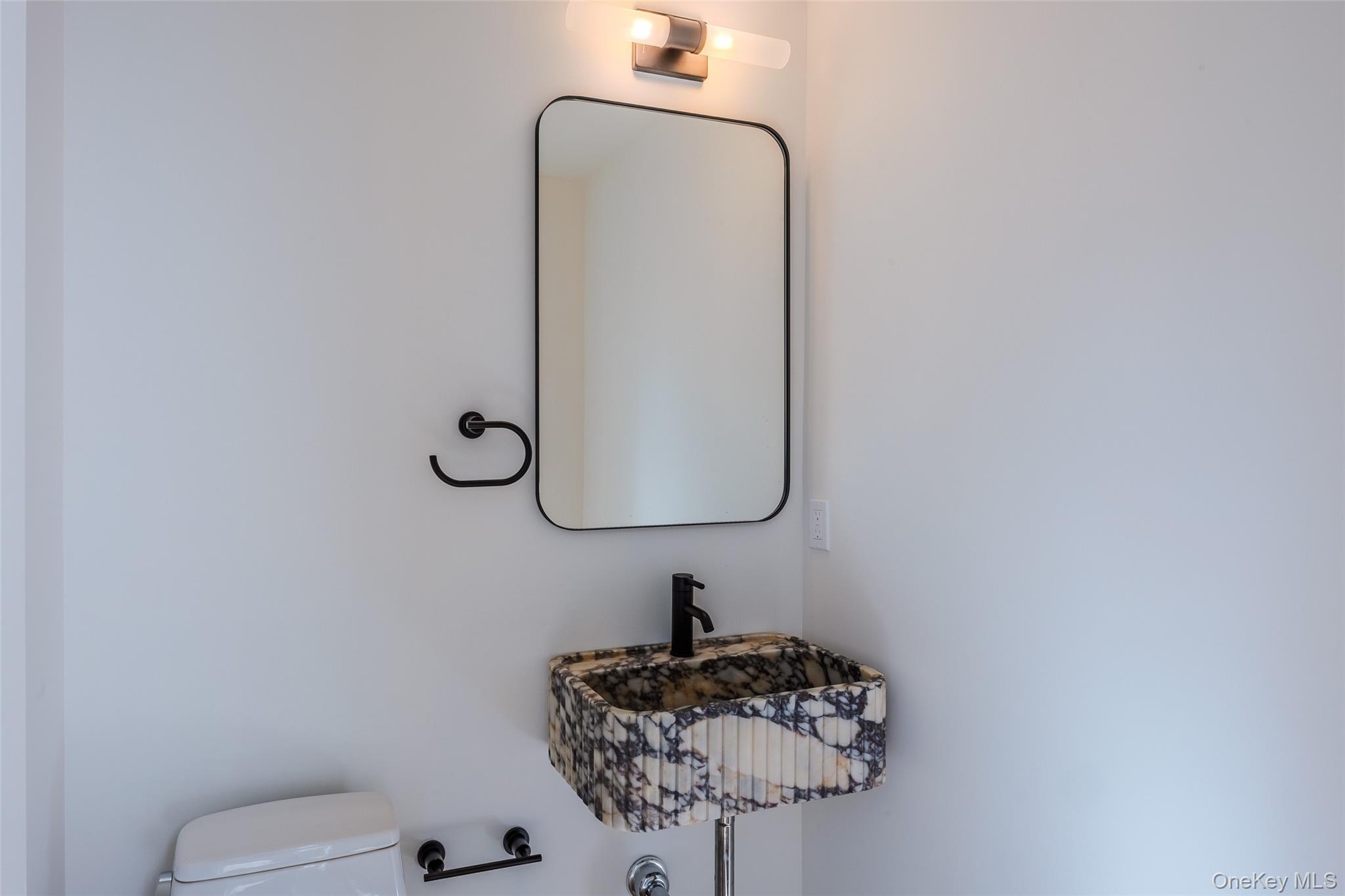 29 Seward Drive, Dix Hills, NY 11746