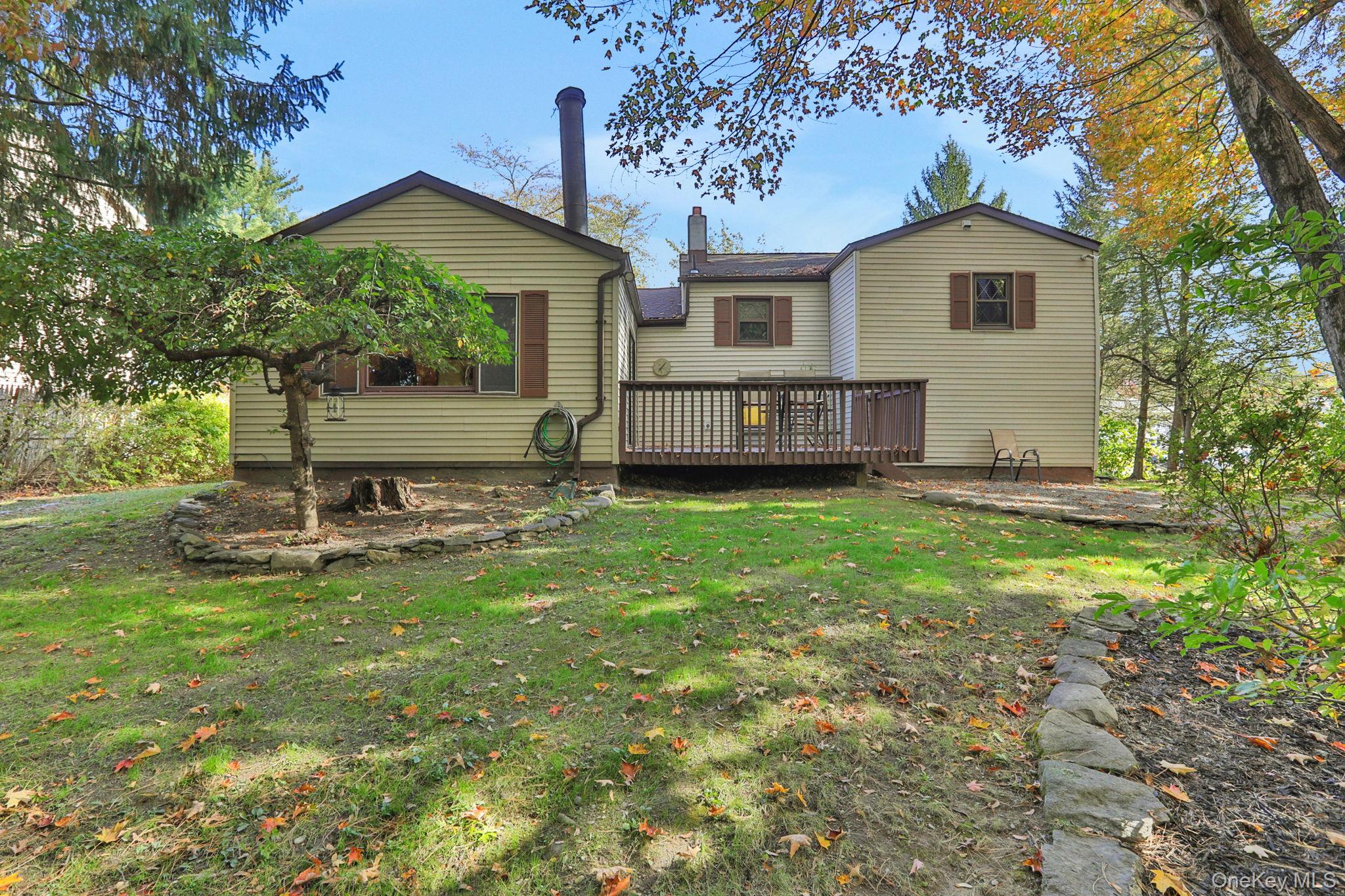 10 Benton Road, Poughkeepsie, NY 12603