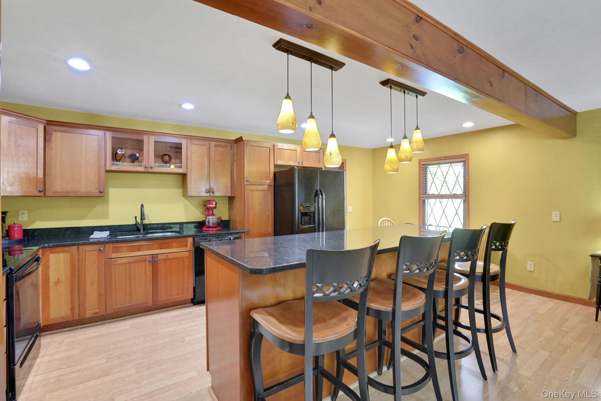 10 Benton Road, Poughkeepsie, NY 12603