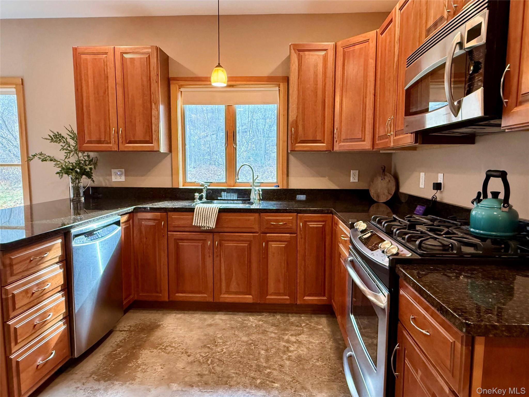 76 Fire House Road, Big Indian, NY 12410